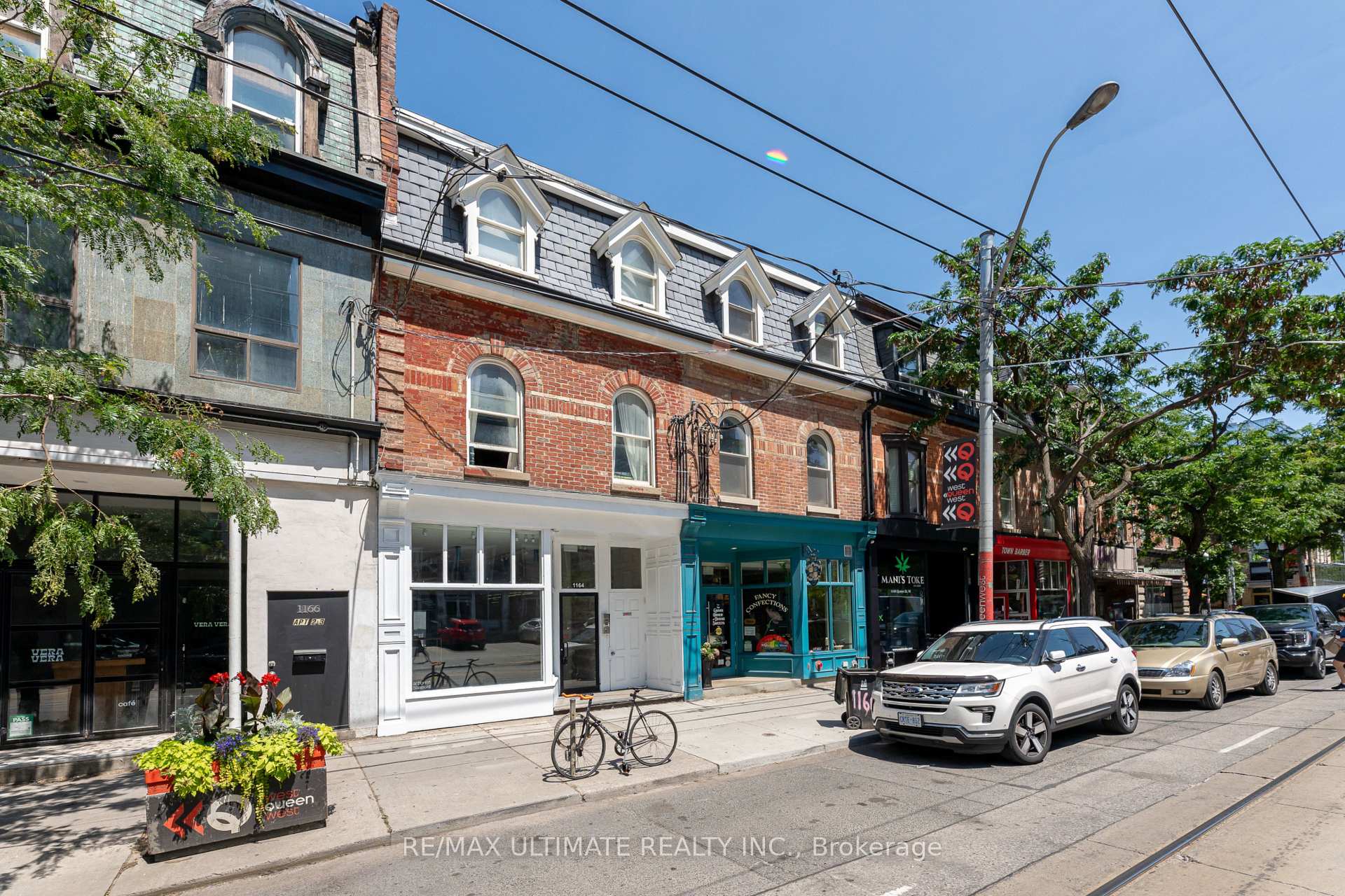 Photo 2 of 1164 Queen Street W, Toronto, Little Portugal — HOMEH
