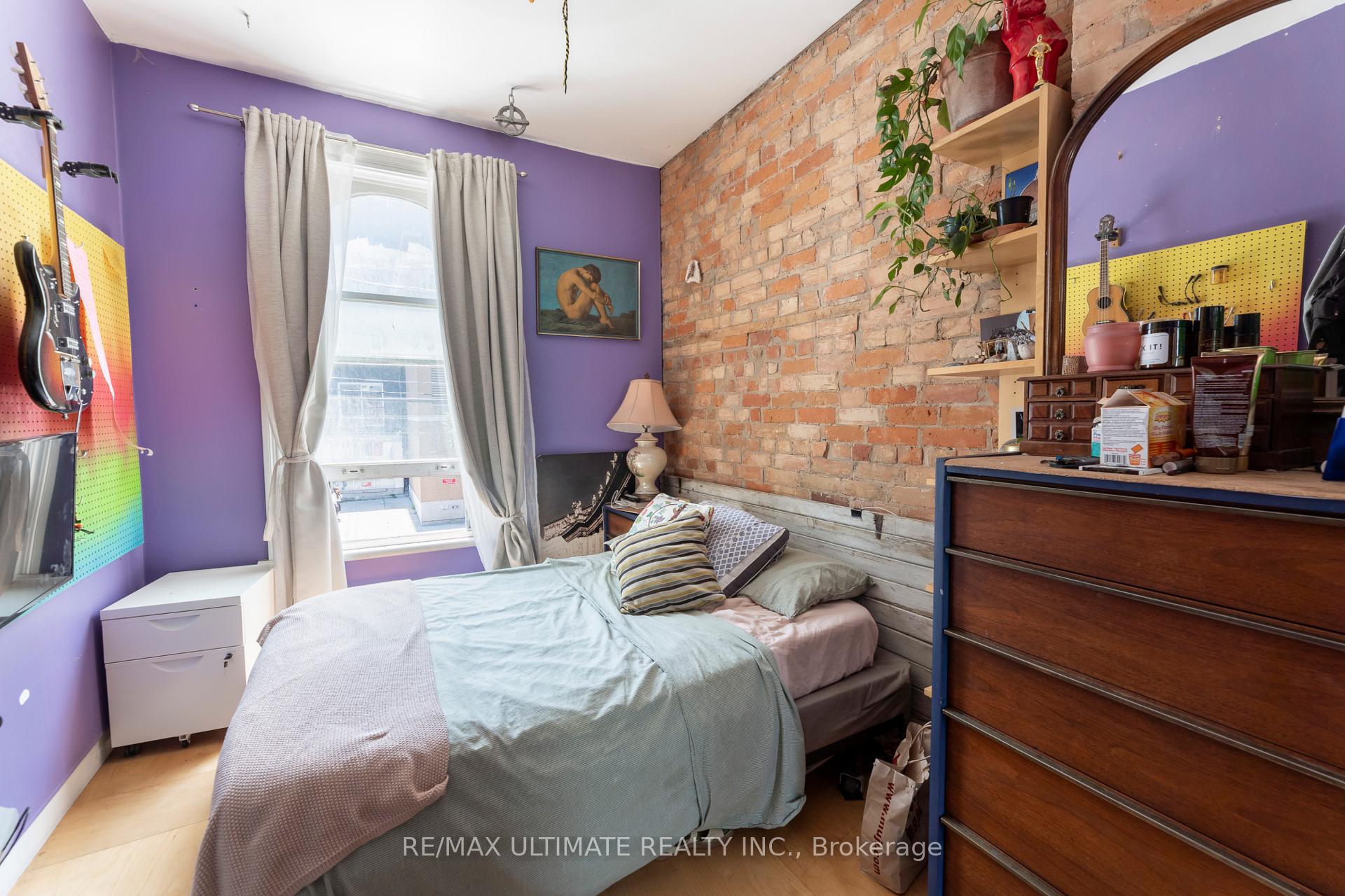 Photo 23 of 1164 Queen Street W, Toronto, Little Portugal — HOMEH