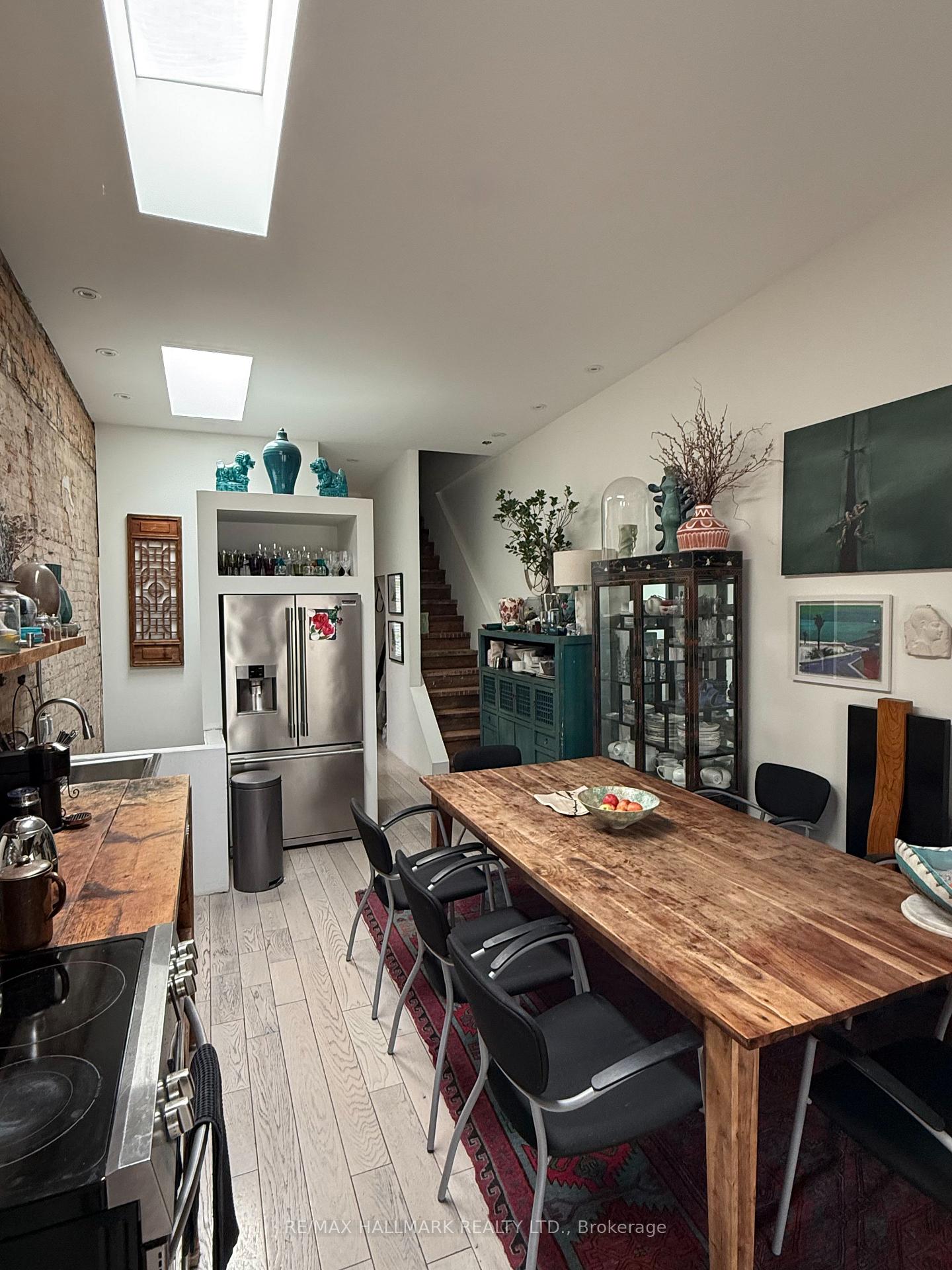 Photo 17 of 173 Queen Street E, Toronto, Moss Park — HOMEH
