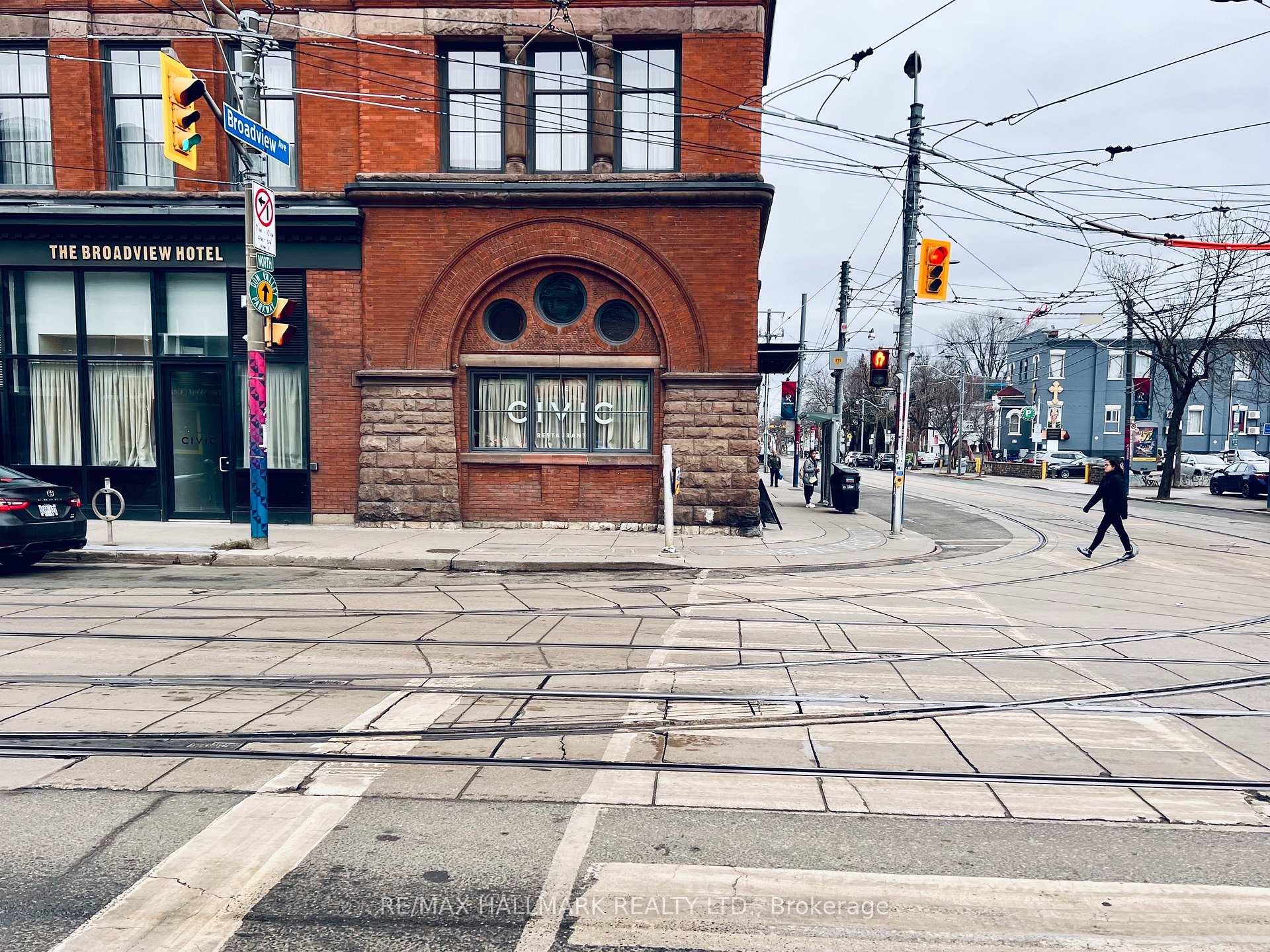 Photo 5 of 701 Queen Street E, Toronto, South Riverdale — HOMEH