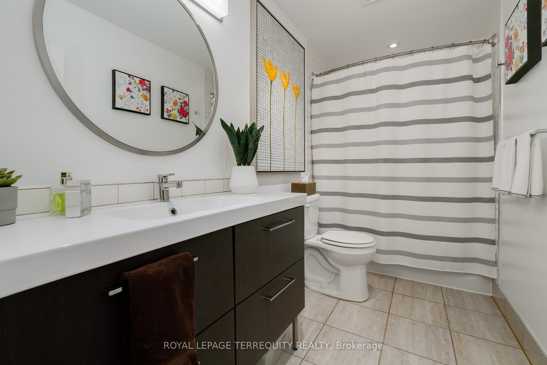 Photo 9 of 894 Queen Street E, Toronto, South Riverdale — HOMEH