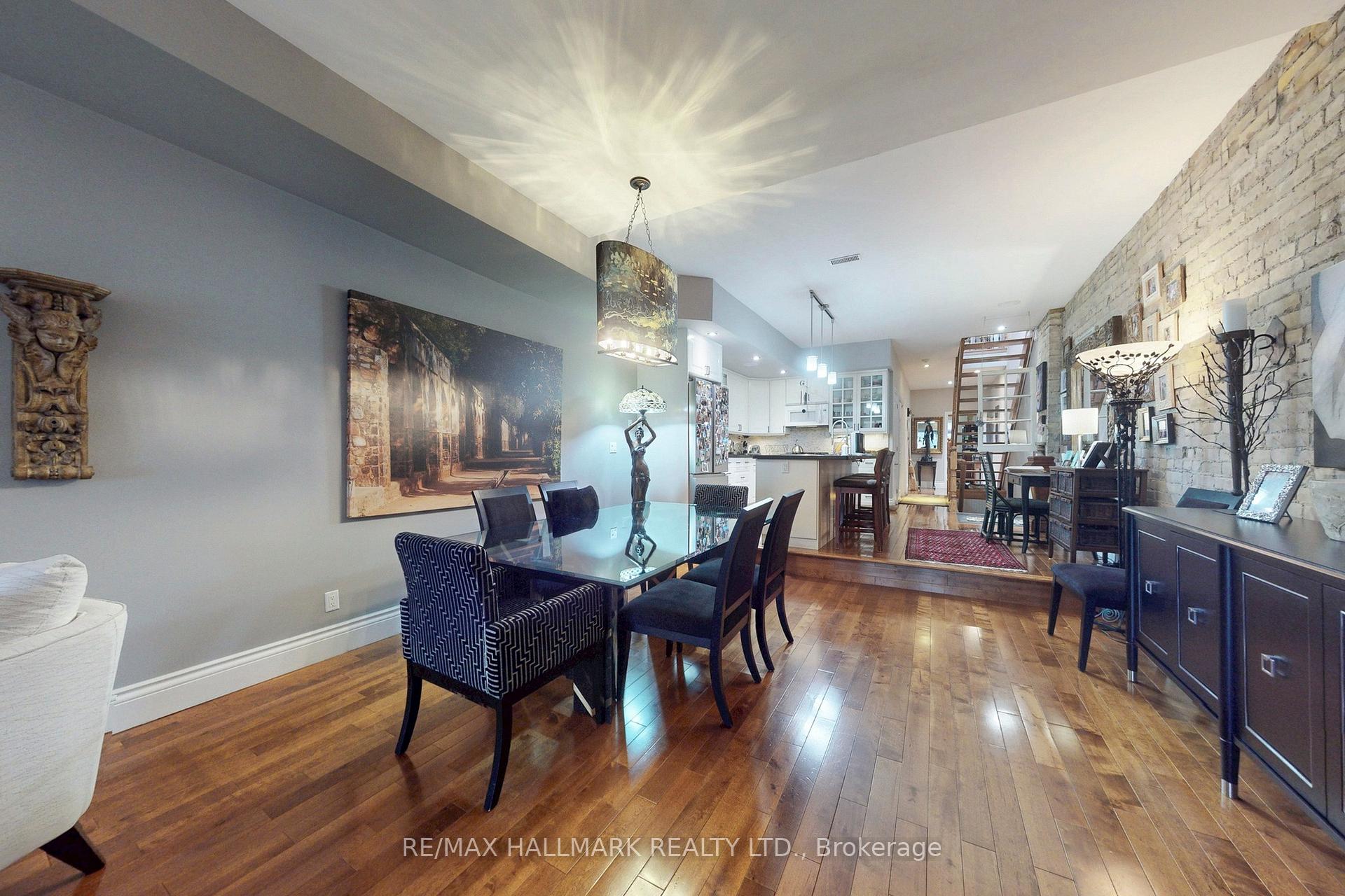 Photo 14 of 2184 Queen Street E, Toronto, The Beaches — HOMEH