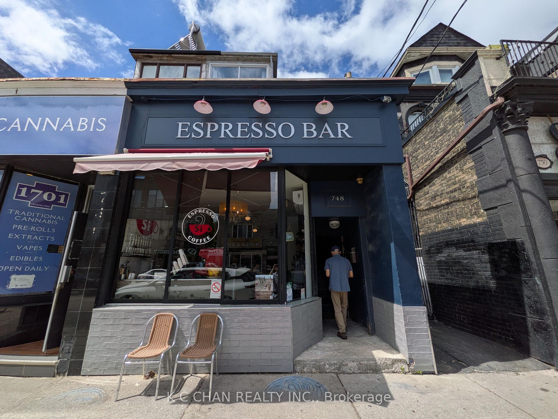 Photo of 748 Broadview Avenue