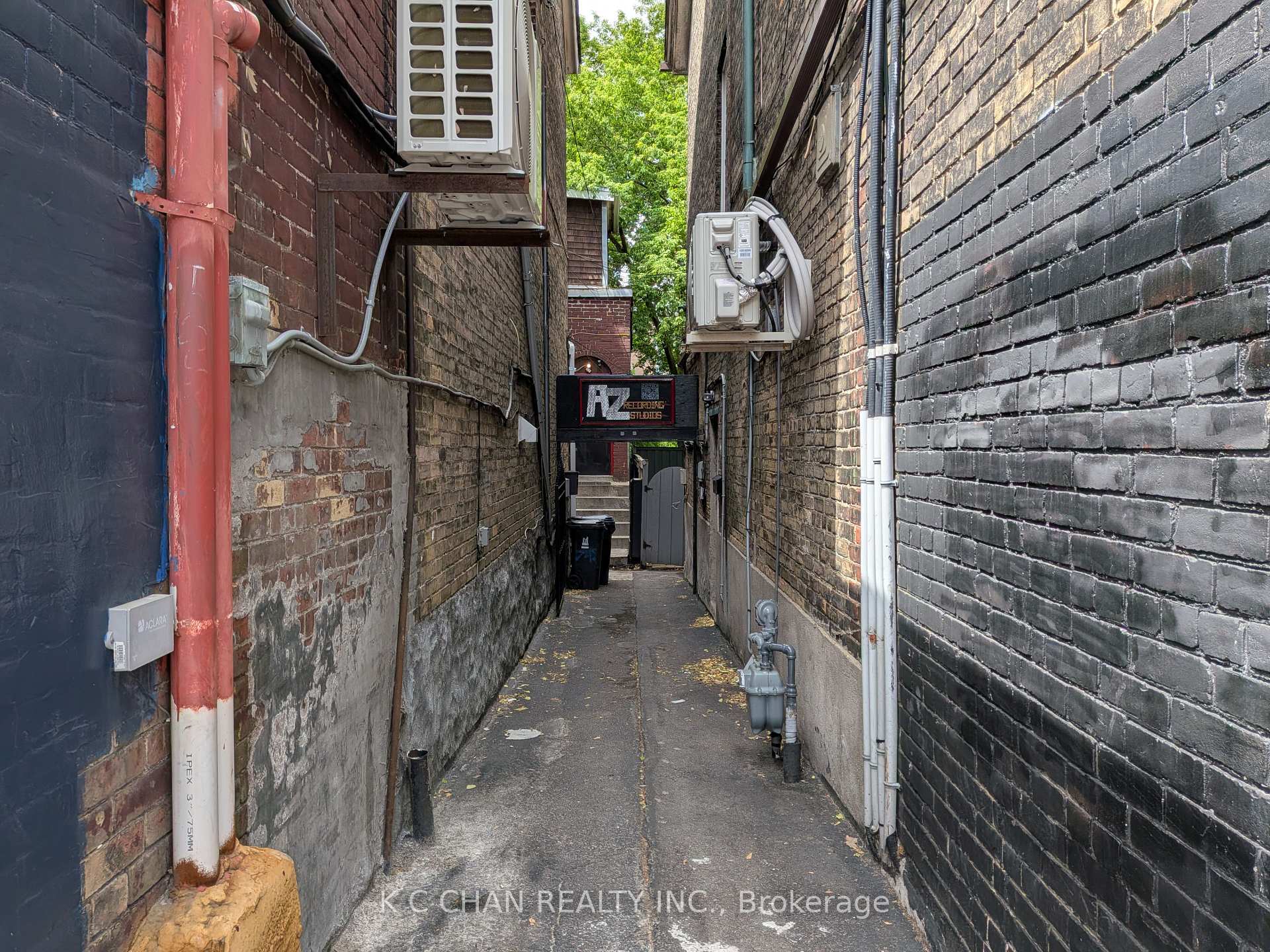 Photo 21 of 748 Broadview Avenue, Toronto, North Riverdale — HOMEH