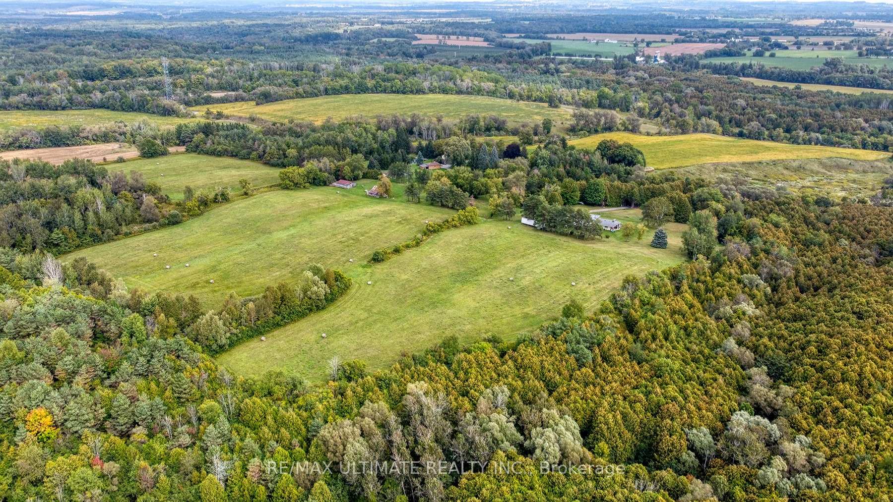 Photo 8 of 3090 Mearns Avenue, Clarington, Bowmanville — HOMEH