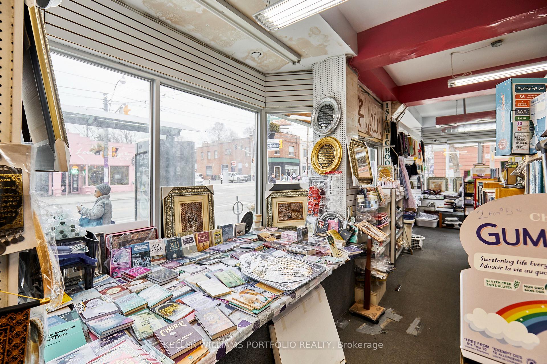 Photo 16 of 1395 Gerrard Street E, Toronto, Greenwood-Coxwell — HOMEH