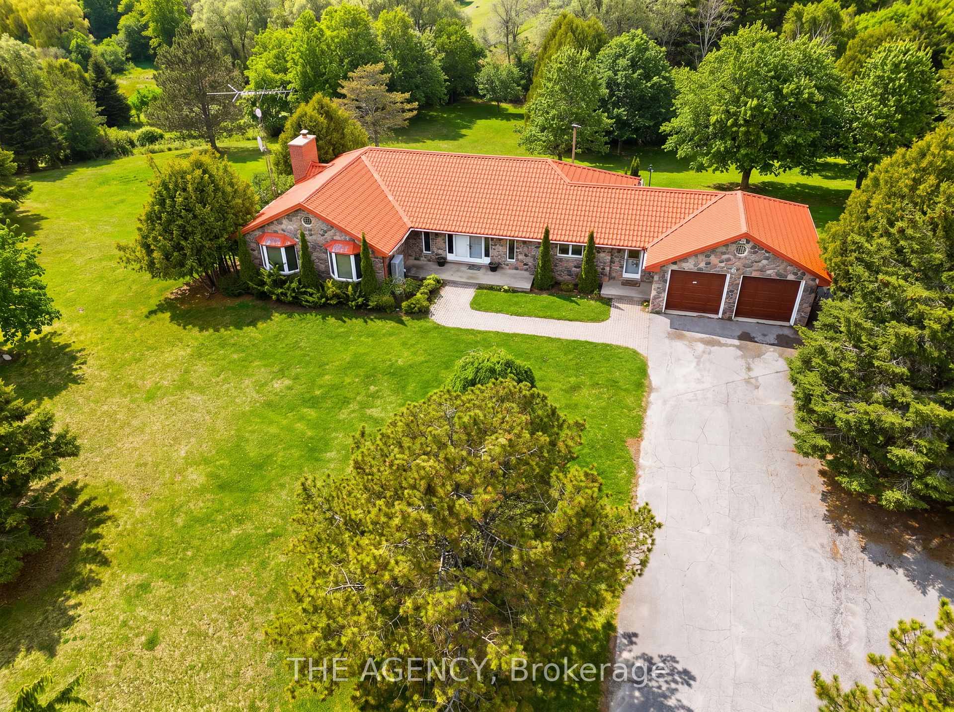 Photo 3 of 1610 Concession Rd 7, Clarington, Rural Clarington — HOMEH