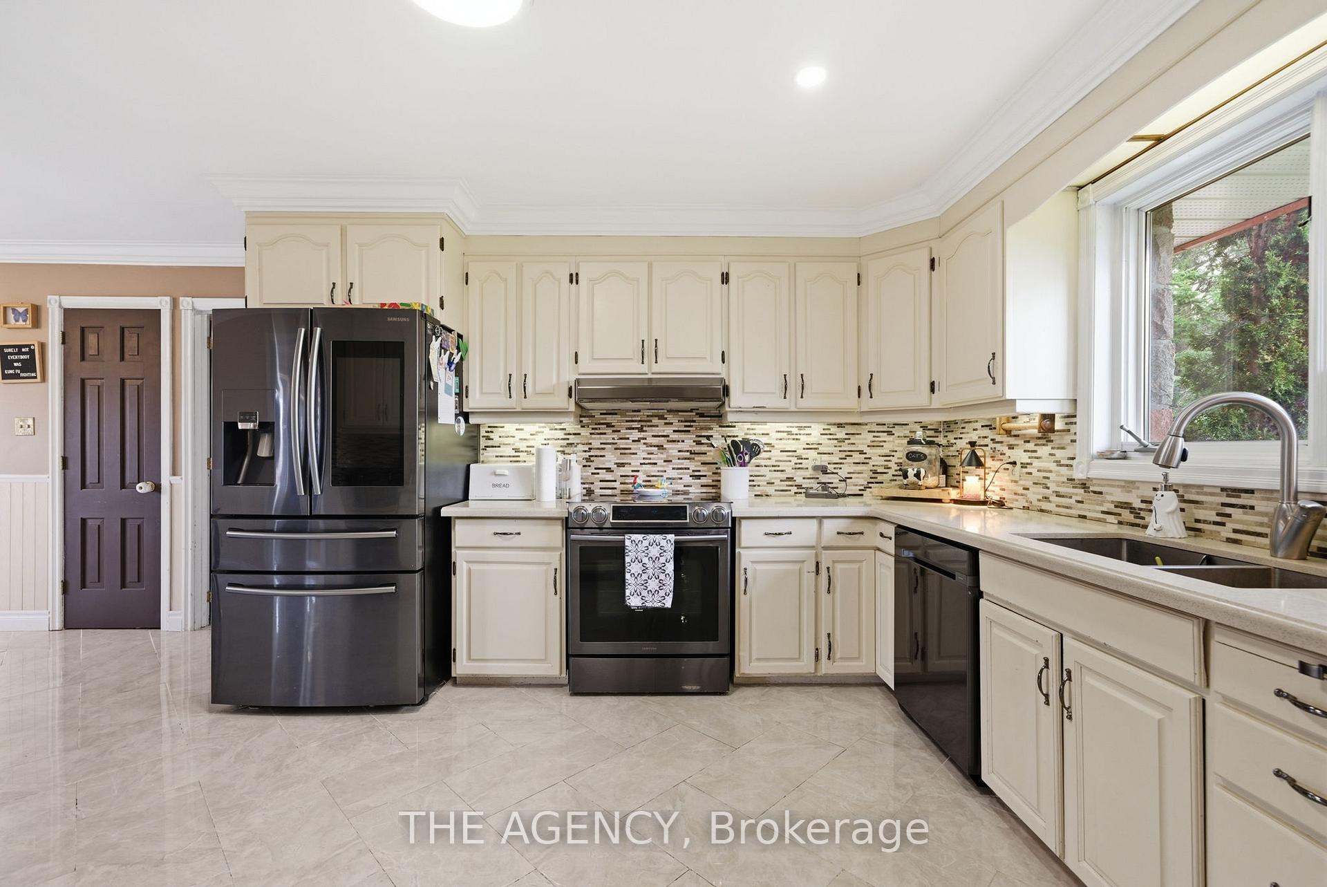 Photo 10 of 1610 Concession Rd 7, Clarington, Rural Clarington — HOMEH