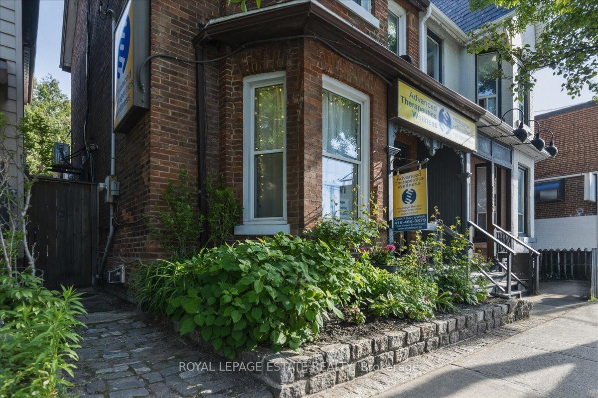 Photo 2 of 1398 Queen Street E, Toronto, Greenwood-Coxwell — HOMEH