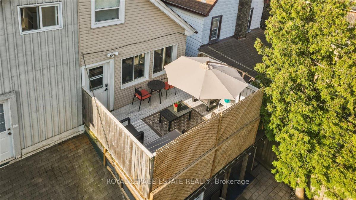 Photo 13 of 1398 Queen Street E, Toronto, Greenwood-Coxwell — HOMEH