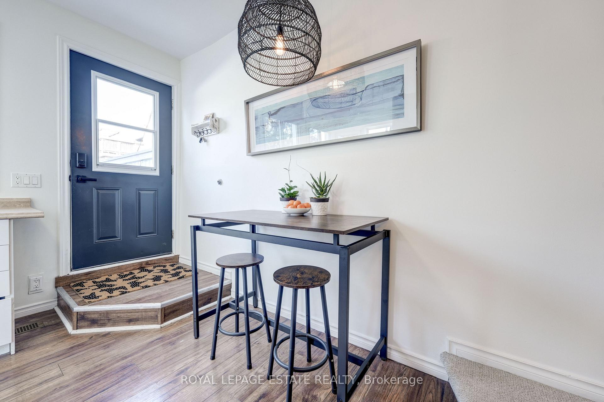 Photo 33 of 1398 Queen Street E, Toronto, Greenwood-Coxwell — HOMEH