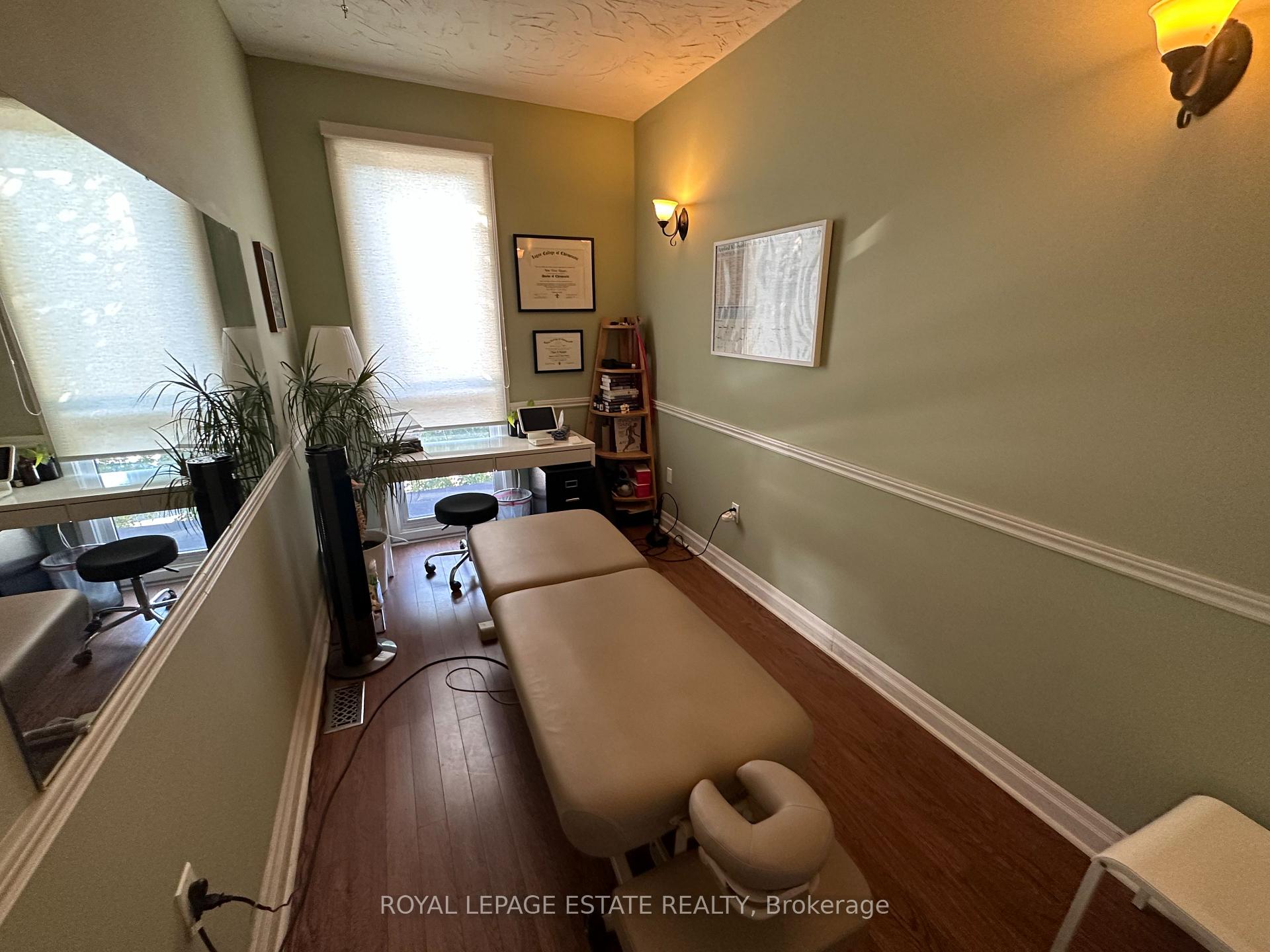 Photo 42 of 1398 Queen Street E, Toronto, Greenwood-Coxwell — HOMEH
