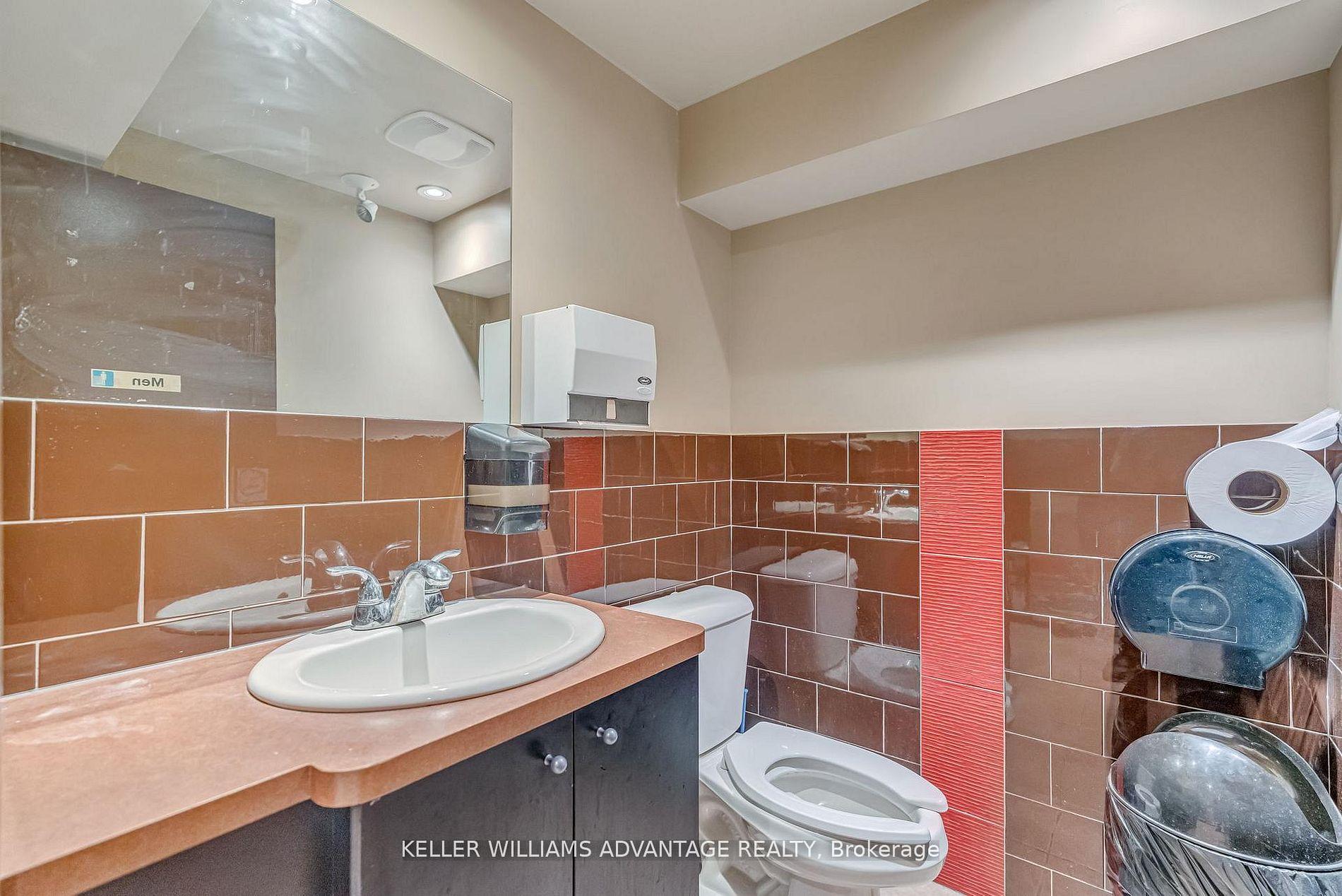 Photo 17 of 471 Danforth Avenue, Toronto, North Riverdale — HOMEH