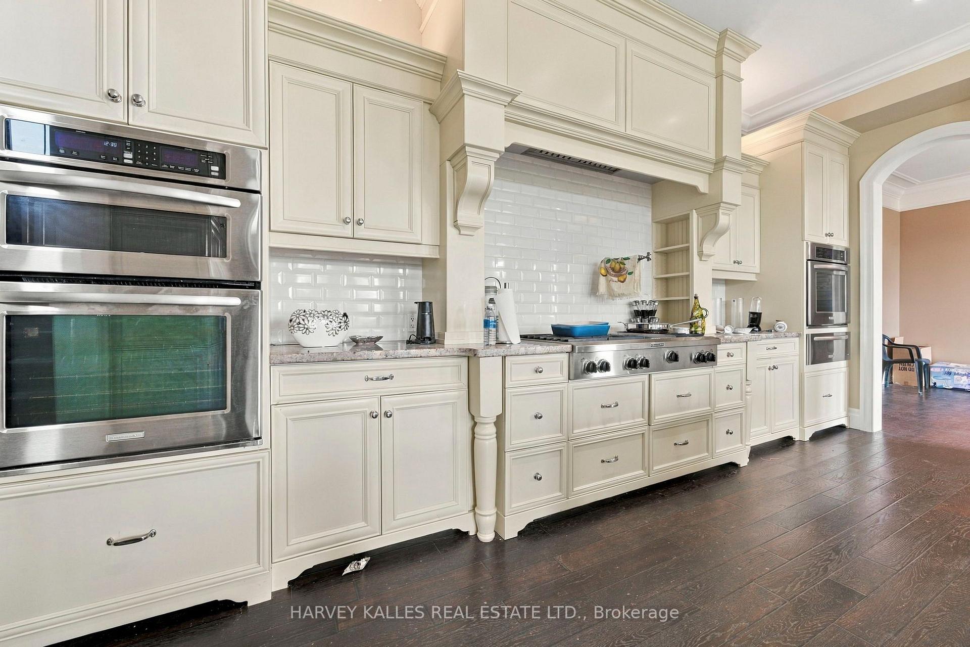 Photo 13 of 7472 Ashburn Road, Whitby, Rural Whitby — HOMEH