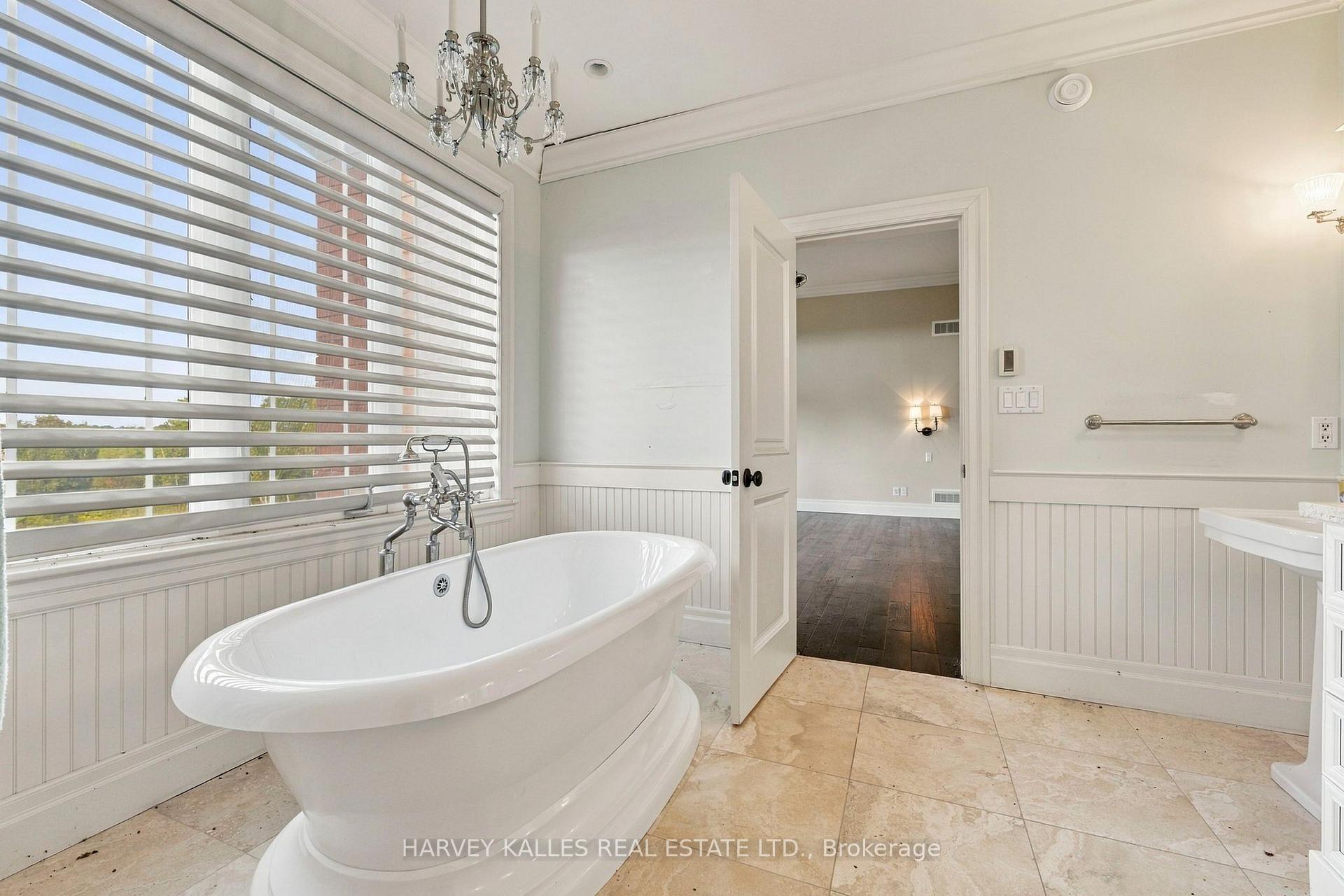 Photo 24 of 7472 Ashburn Road, Whitby, Rural Whitby — HOMEH