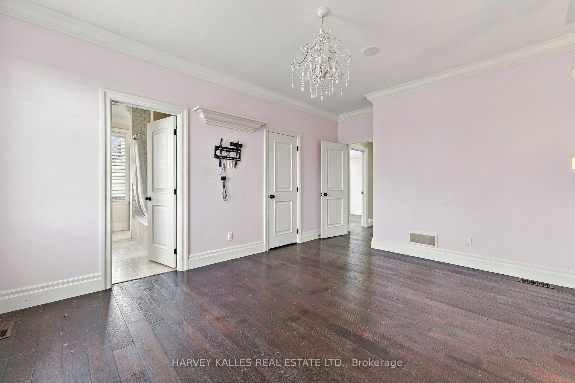Photo 32 of 7472 Ashburn Road, Whitby, Rural Whitby — HOMEH