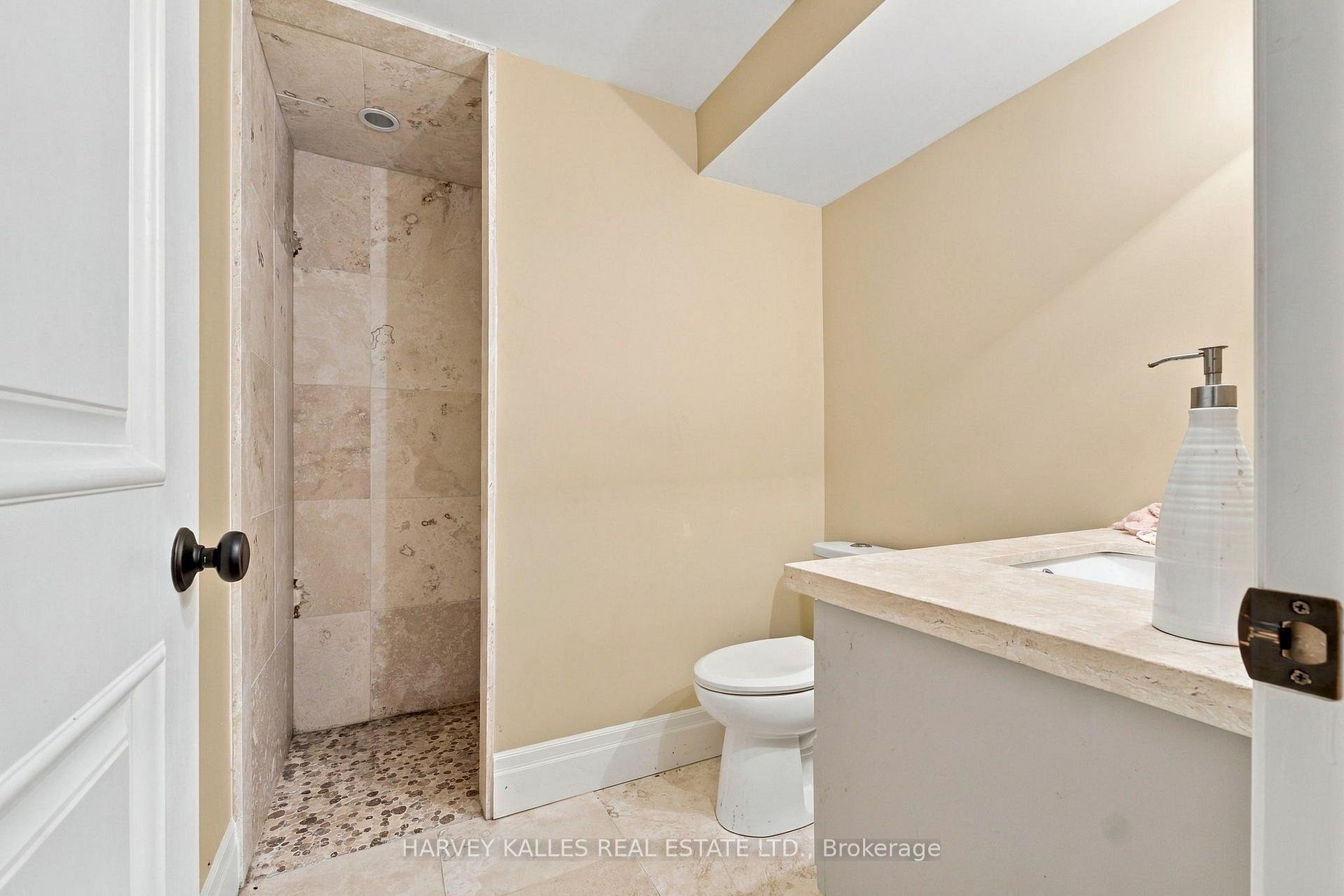 Photo 39 of 7472 Ashburn Road, Whitby, Rural Whitby — HOMEH
