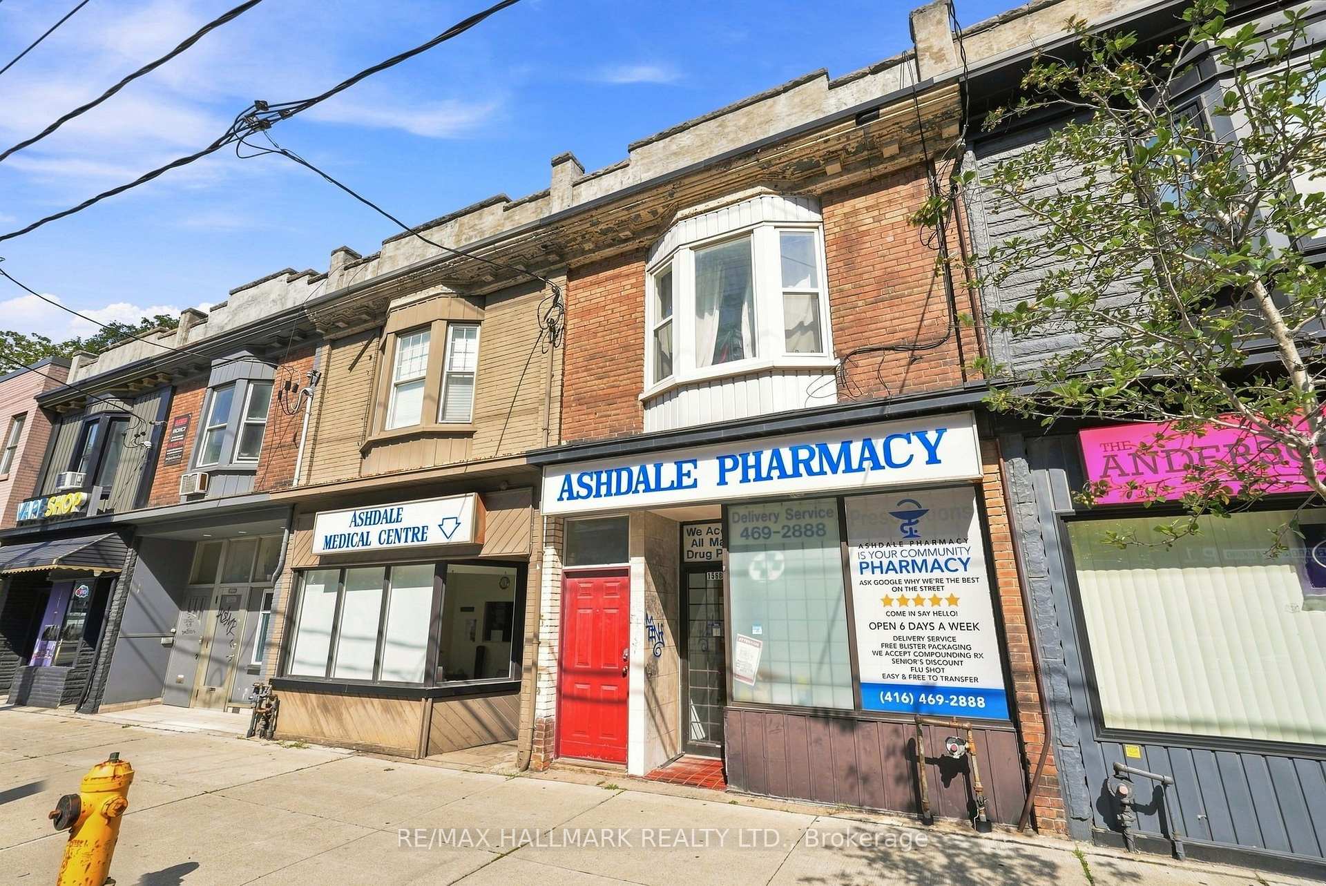 Photo 4 of 1568 Queen Street E, Toronto, Greenwood-Coxwell — HOMEH