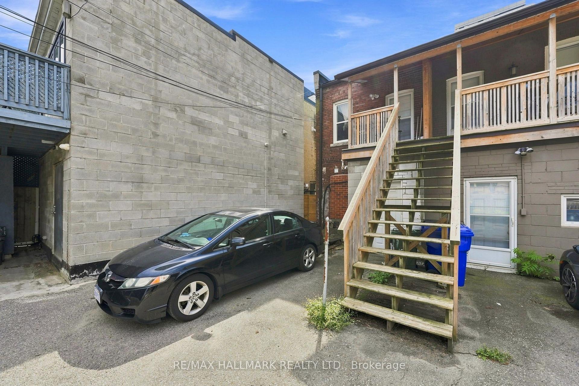 Photo 45 of 1568 Queen Street E, Toronto, Greenwood-Coxwell — HOMEH