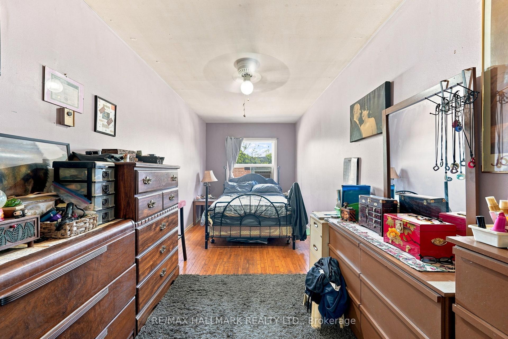 Photo 24 of 1485 Gerrard Street E, Toronto, Greenwood-Coxwell — HOMEH