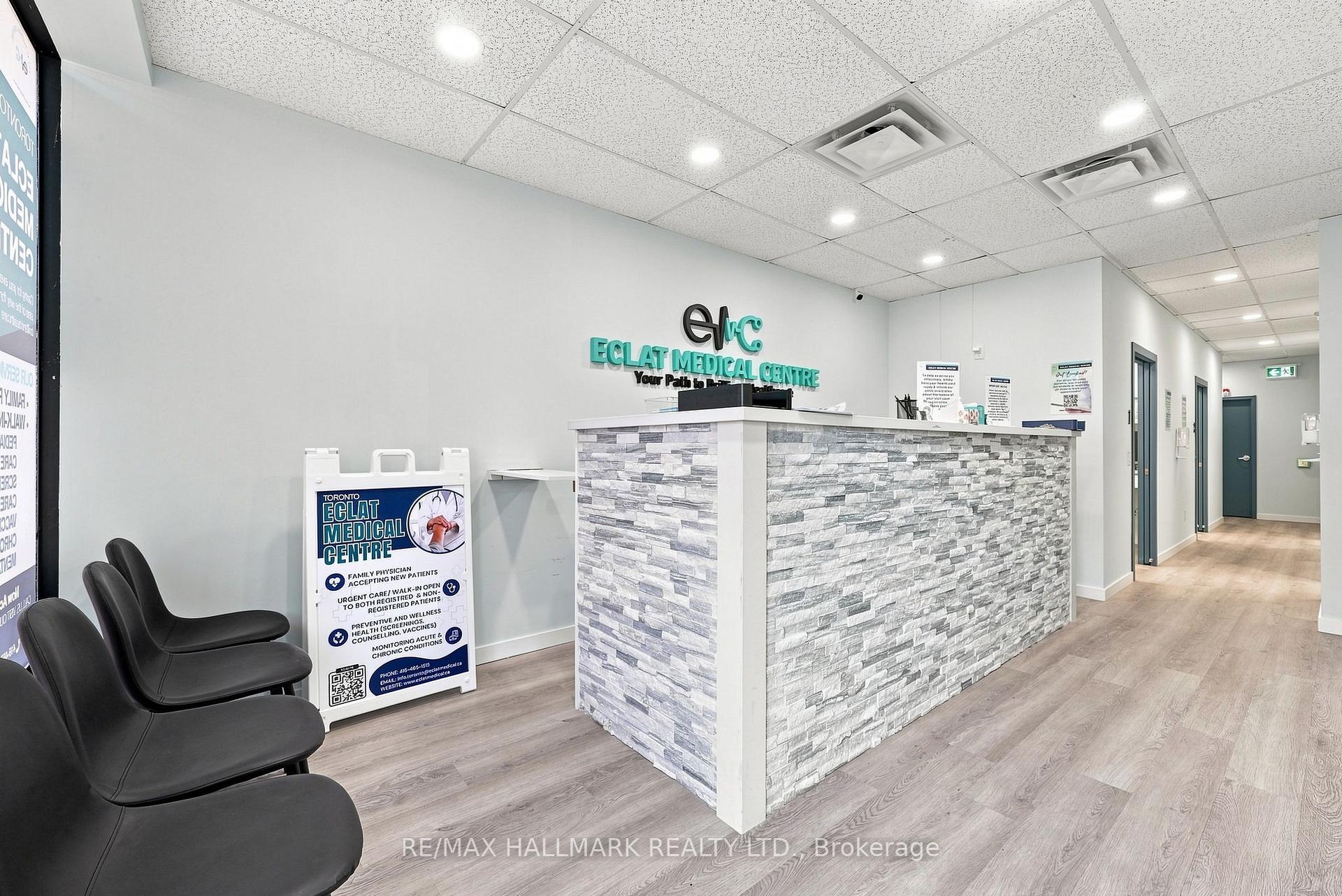 Photo 7 of 1487 Gerrard Street E, Toronto, Greenwood-Coxwell — HOMEH