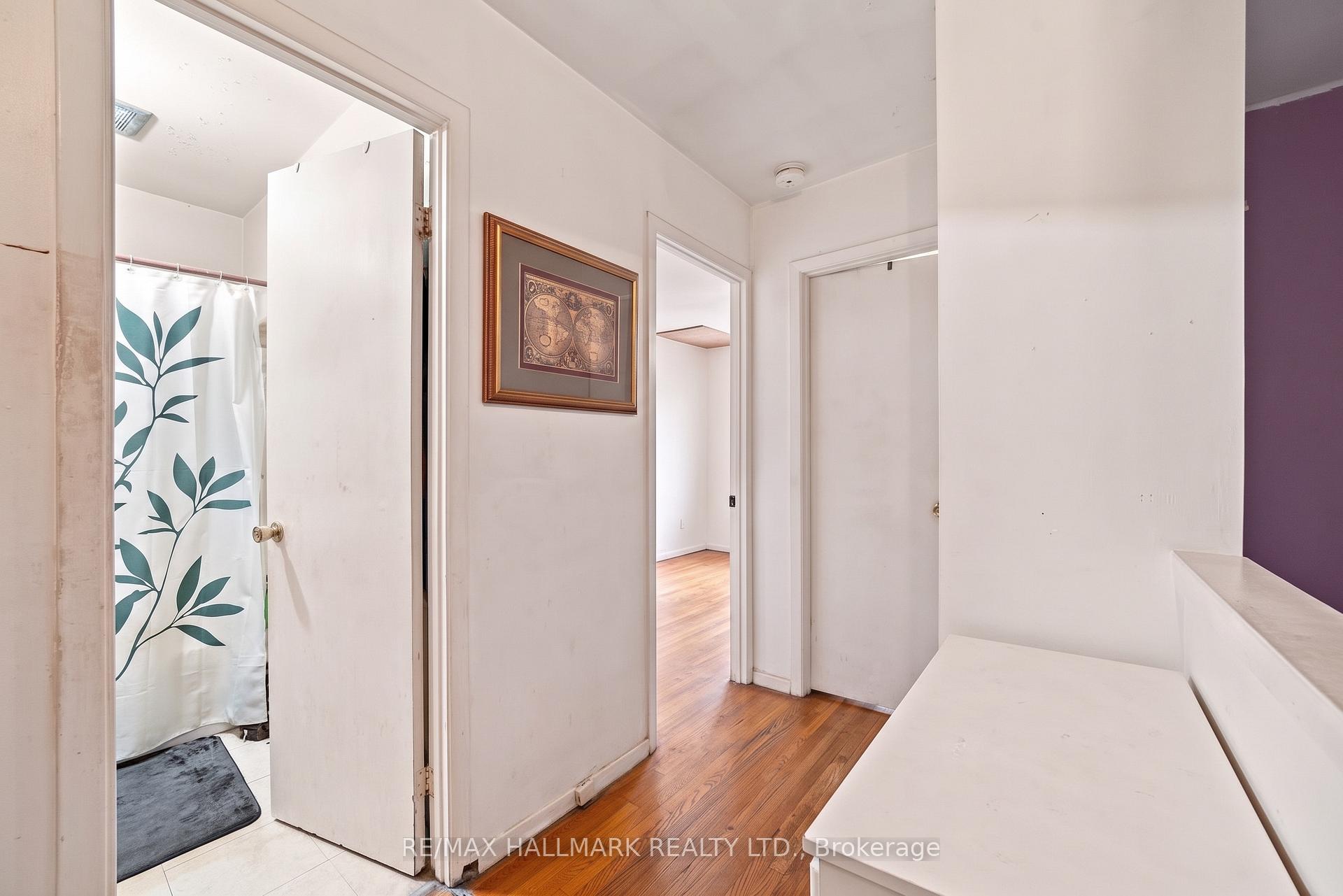 Photo 32 of 1487 Gerrard Street E, Toronto, Greenwood-Coxwell — HOMEH