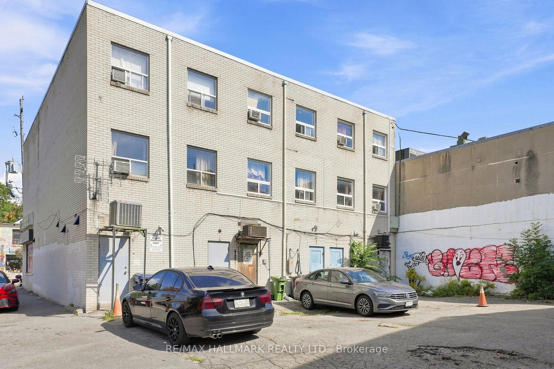 Photo 40 of 1487 Gerrard Street E, Toronto, Greenwood-Coxwell — HOMEH