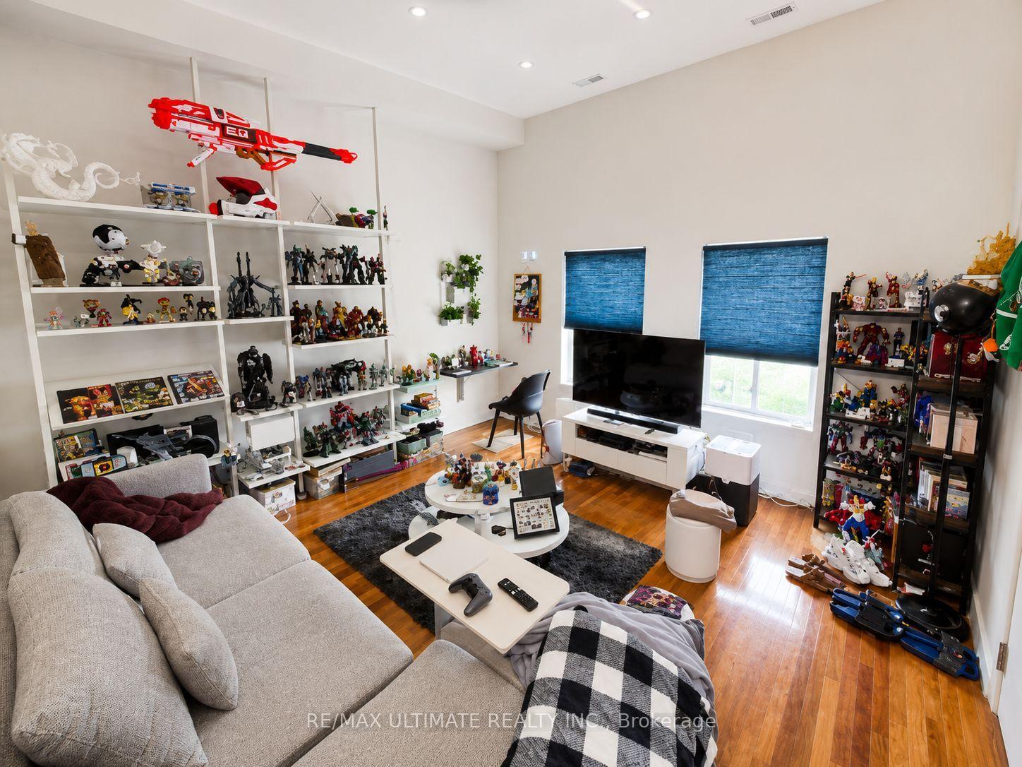 Photo 2 of 720-720A Queen Street E, Toronto, South Riverdale — HOMEH