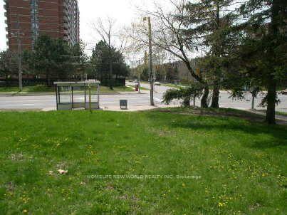 Photo 4 of 4240* Lawrence Avenue, Scarborough, West Hill — HOMEH