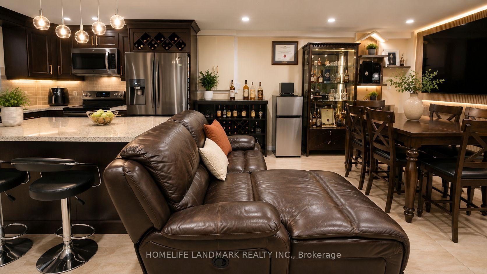 Photo 14 of 3226 Eglinton Avenue E, Scarborough, Scarborough Village — HOMEH