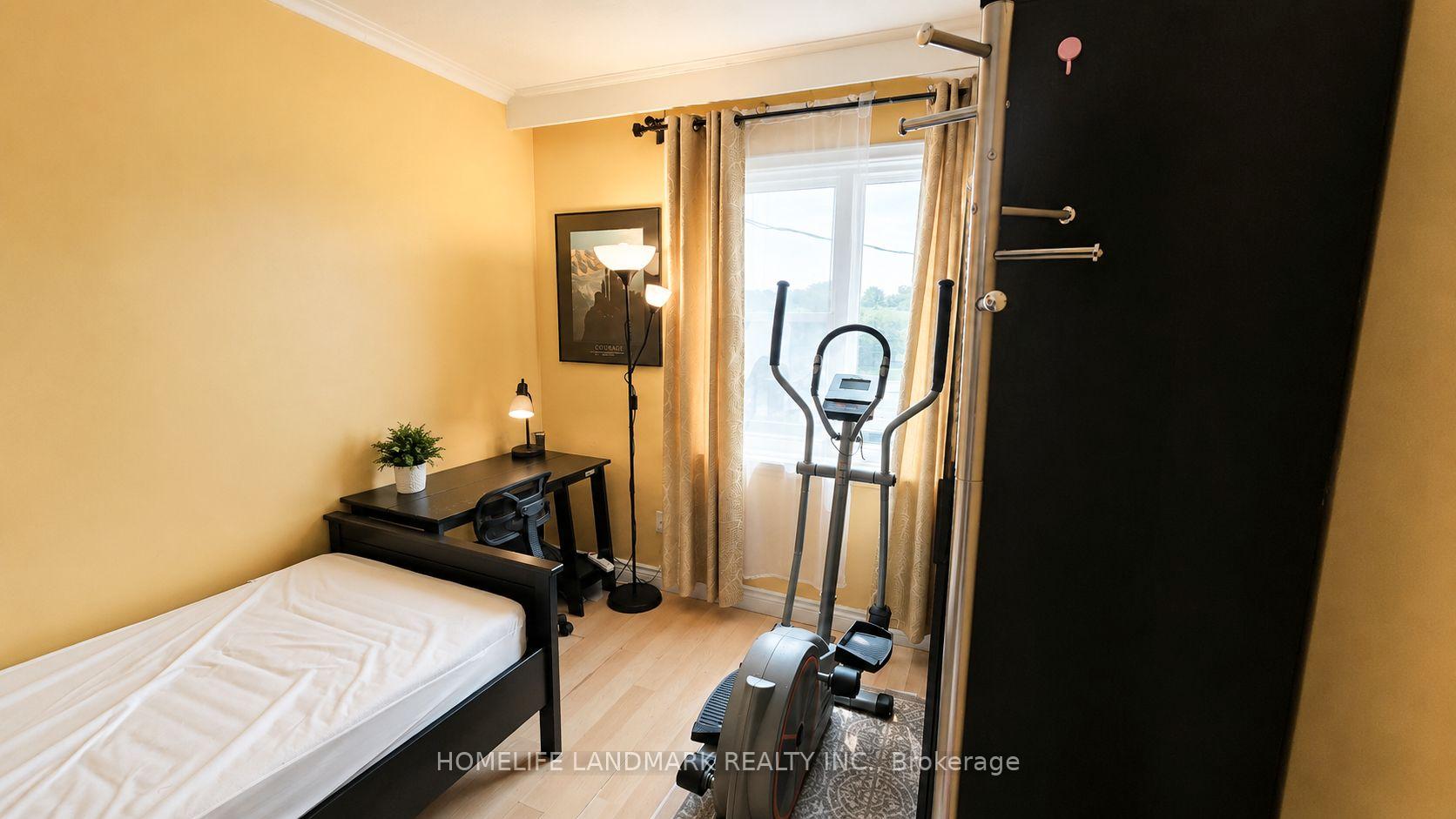 Photo 26 of 3226 Eglinton Avenue E, Scarborough, Scarborough Village — HOMEH