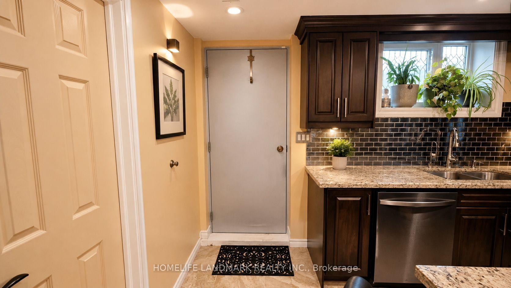 Photo 31 of 3226 Eglinton Avenue E, Scarborough, Scarborough Village — HOMEH