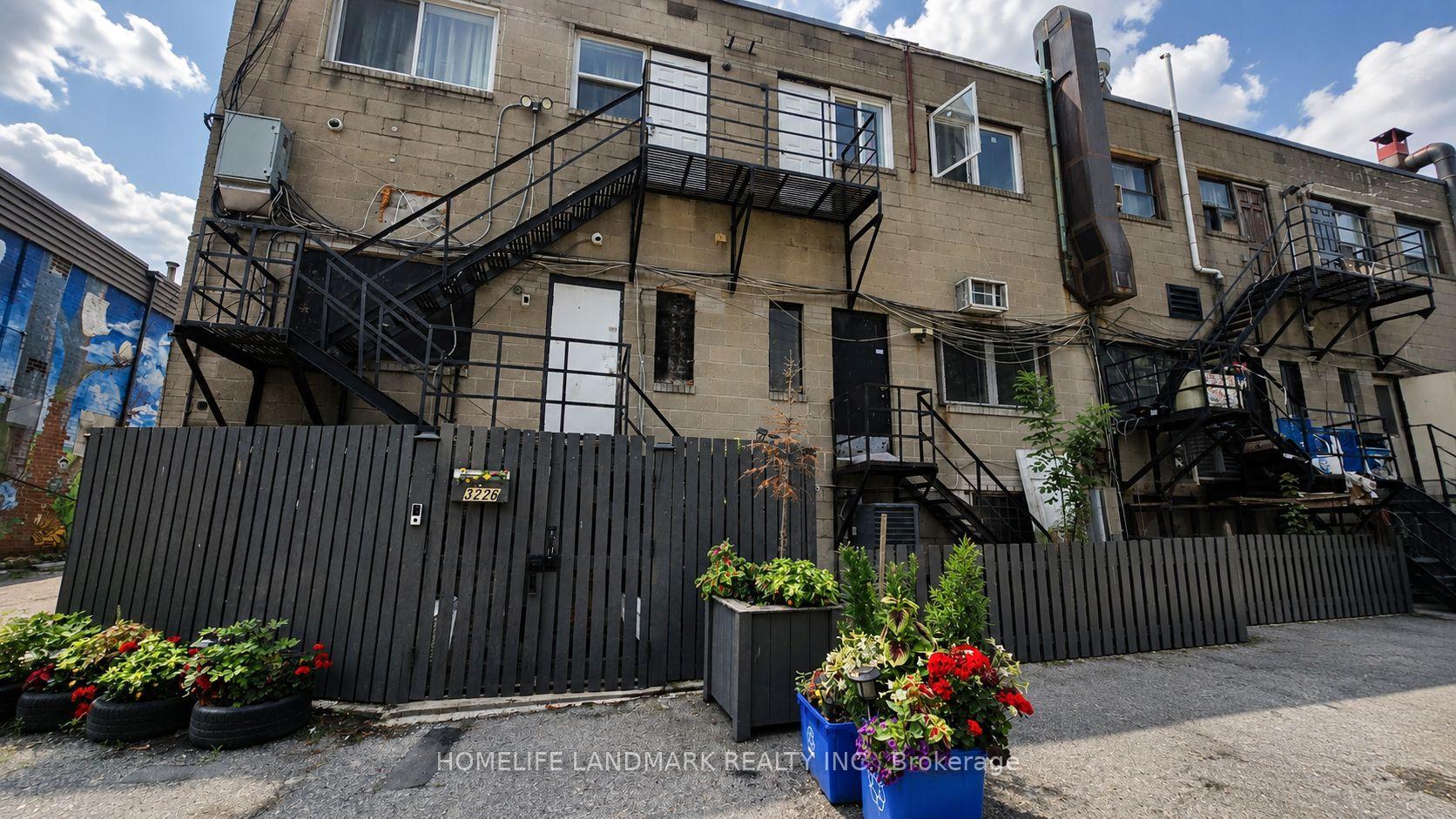 Photo 38 of 3226 Eglinton Avenue E, Scarborough, Scarborough Village — HOMEH