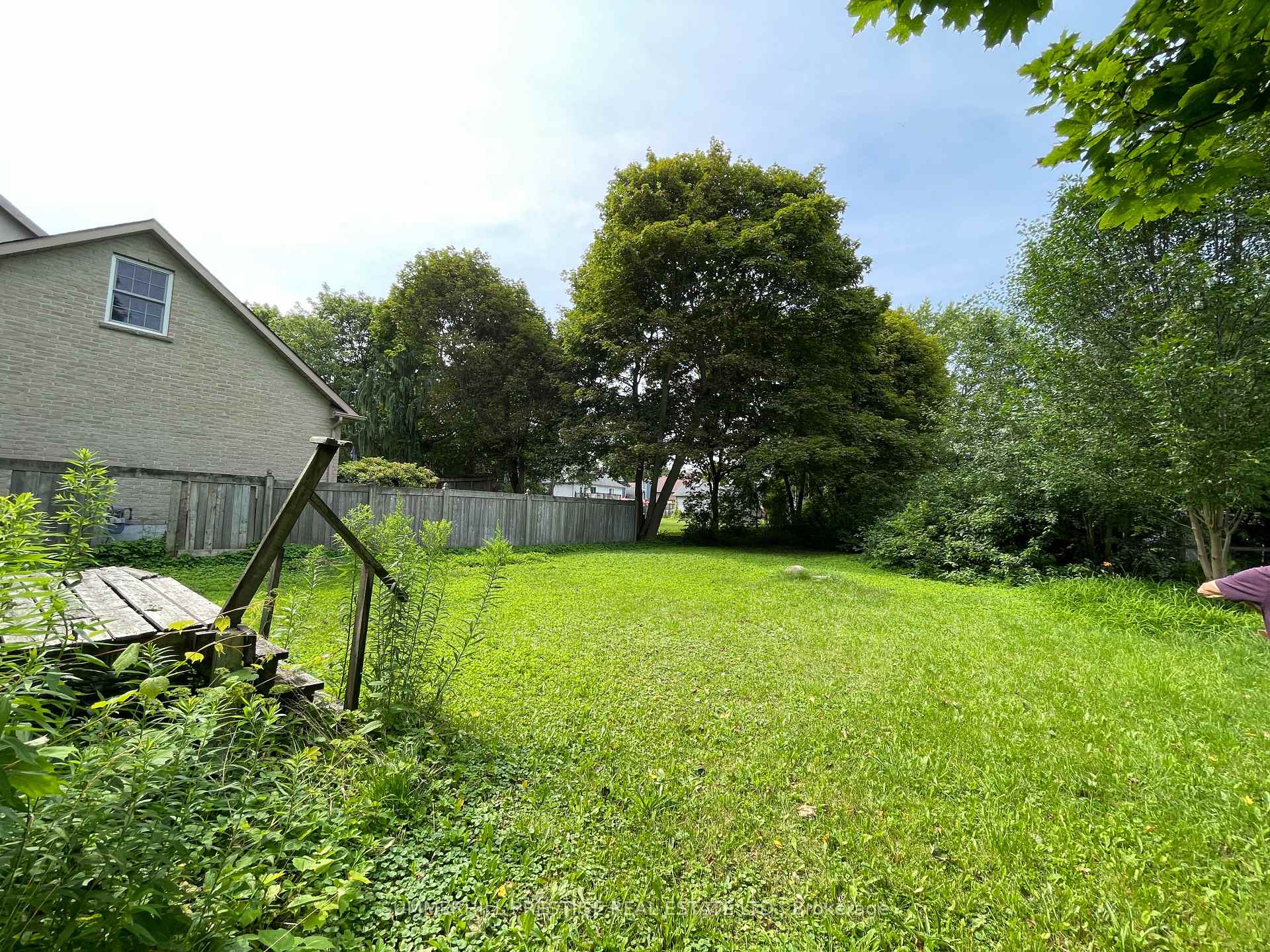 Photo 6 of 3068 Lakeview Boulevard, Ajax, South East — HOMEH
