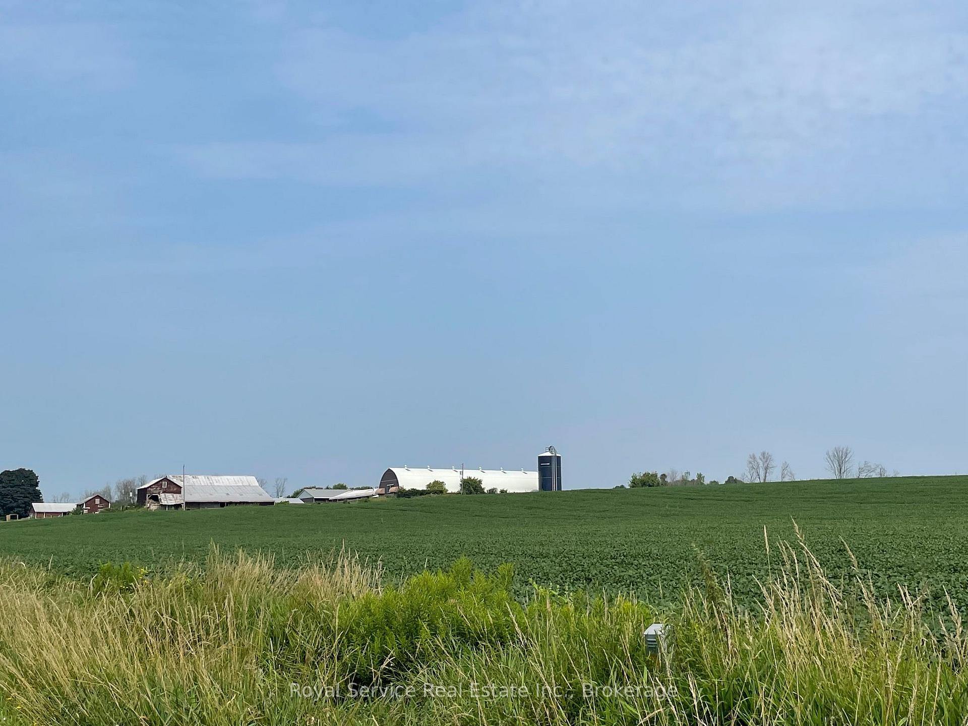 Photo 1 of 1261 Holt Road, Clarington, Bowmanville — HOMEH