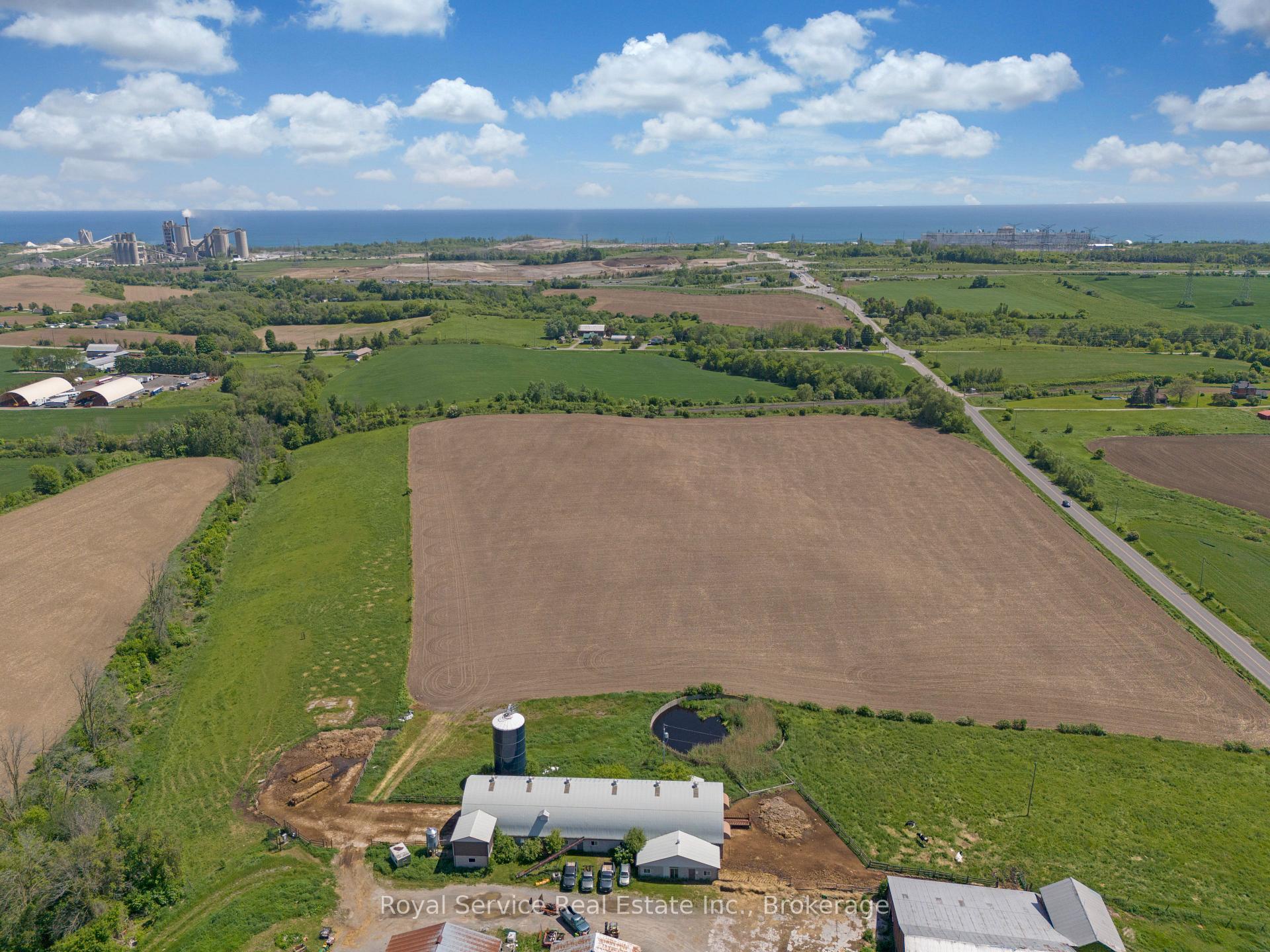 Photo 4 of 1261 Holt Road, Clarington, Bowmanville — HOMEH