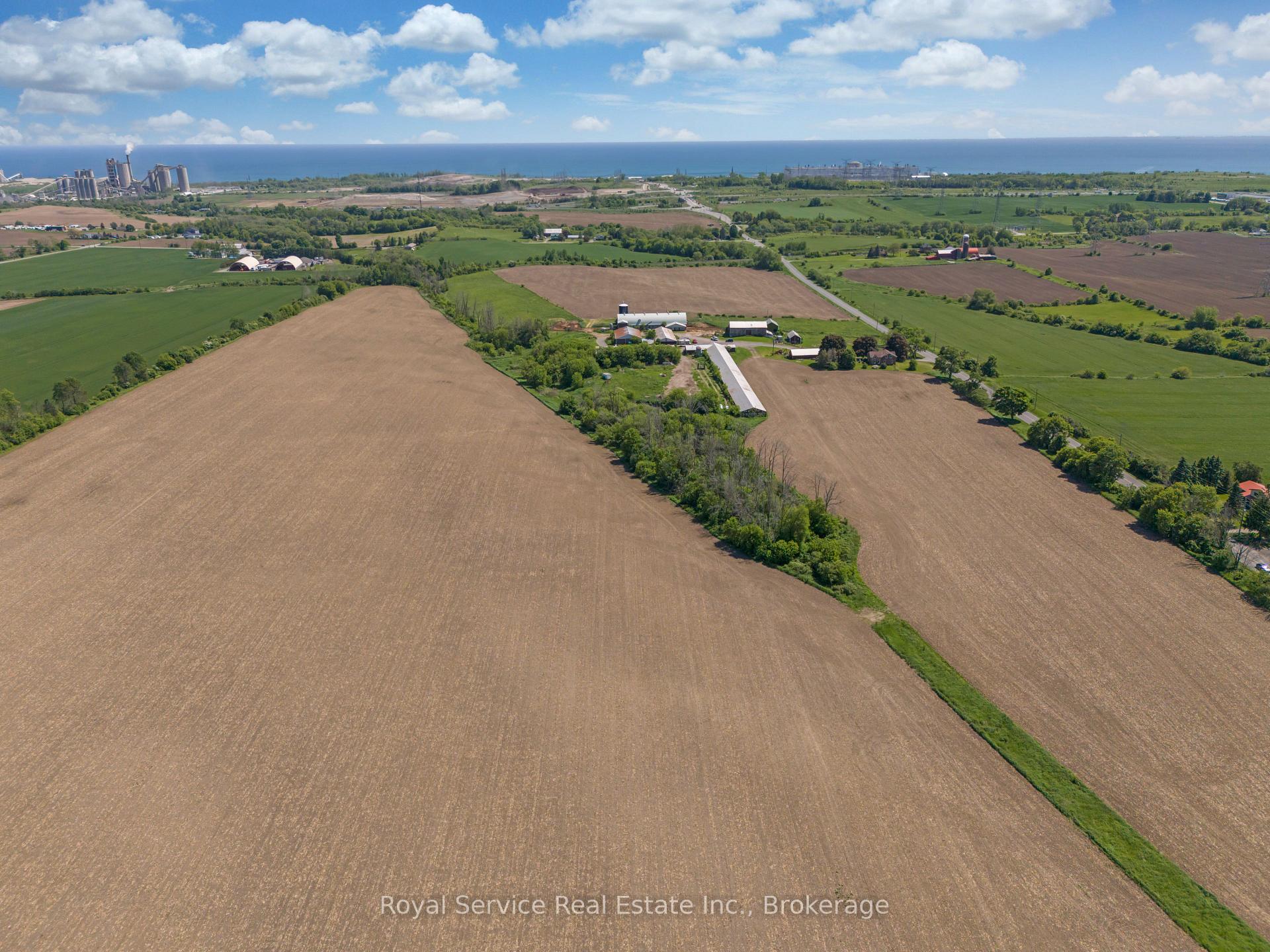 Photo 6 of 1261 Holt Road, Clarington, Bowmanville — HOMEH