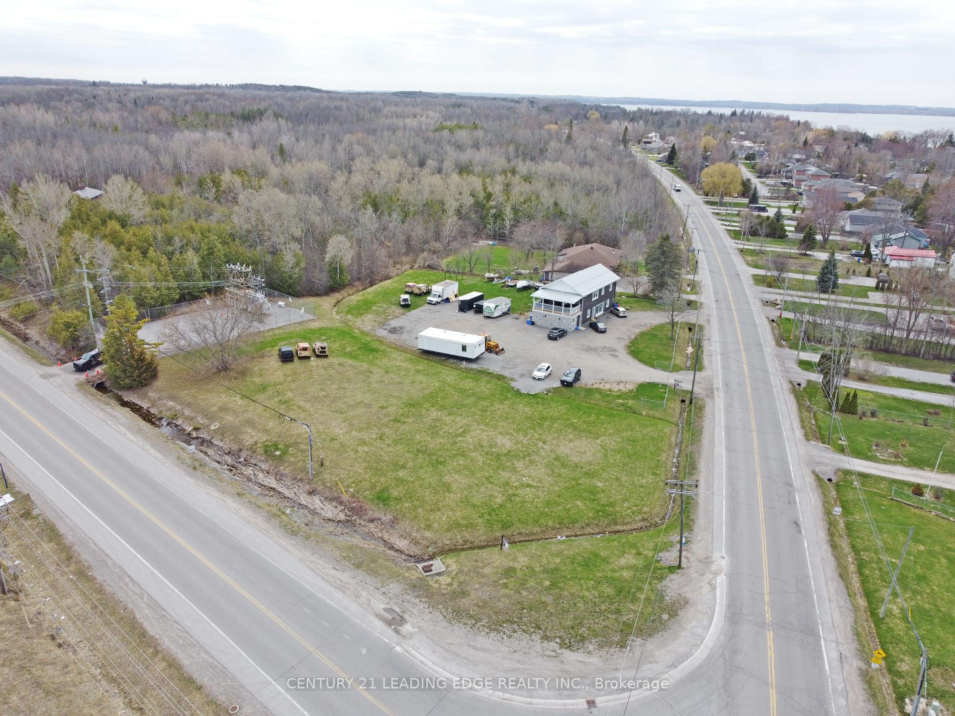 Photo 1 of 1035 Metro Road N, Georgina, Historic Lakeshore Communities — HOMEH
