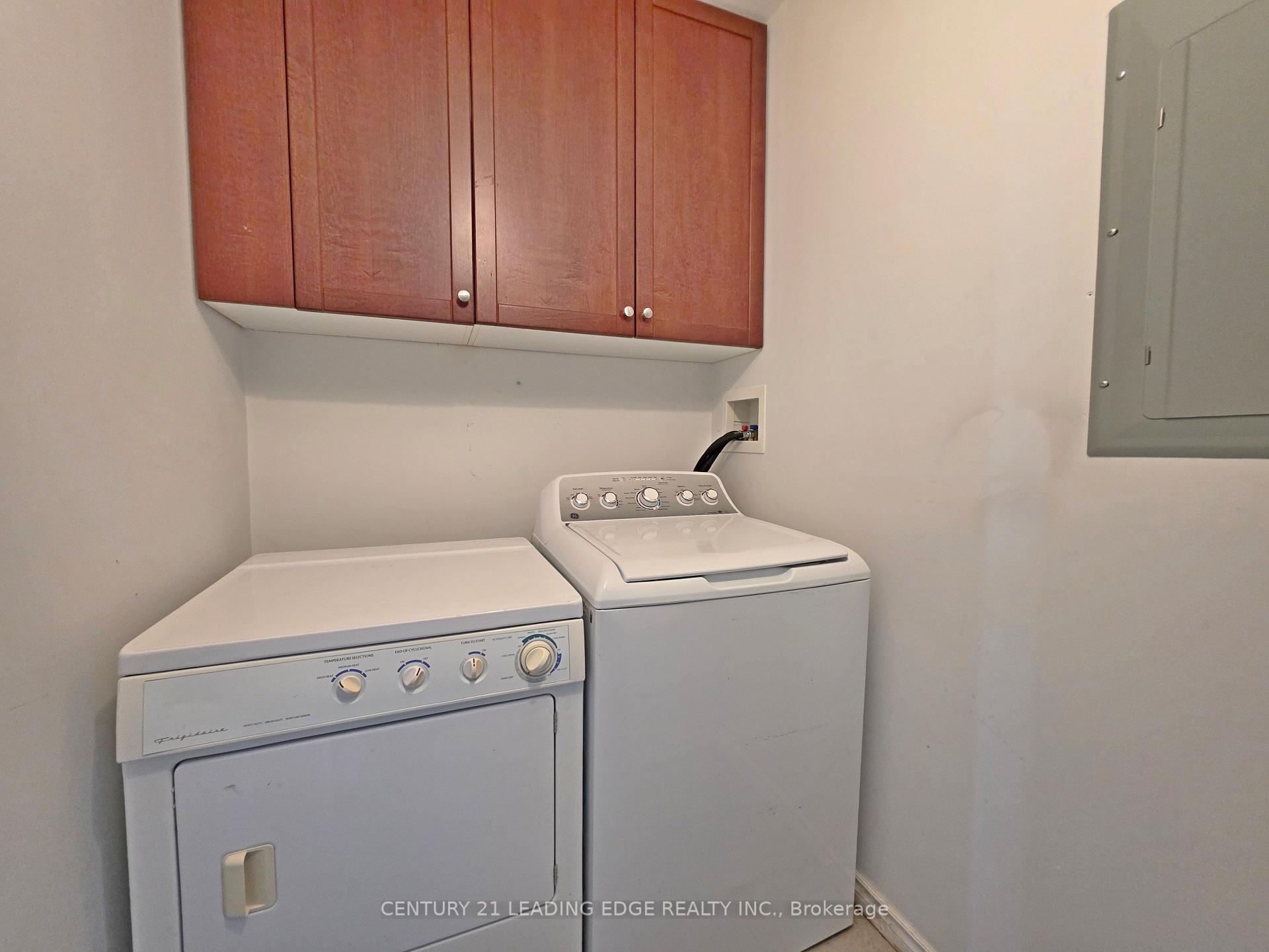 Photo 22 of 1035 Metro Road N, Georgina, Historic Lakeshore Communities — HOMEH