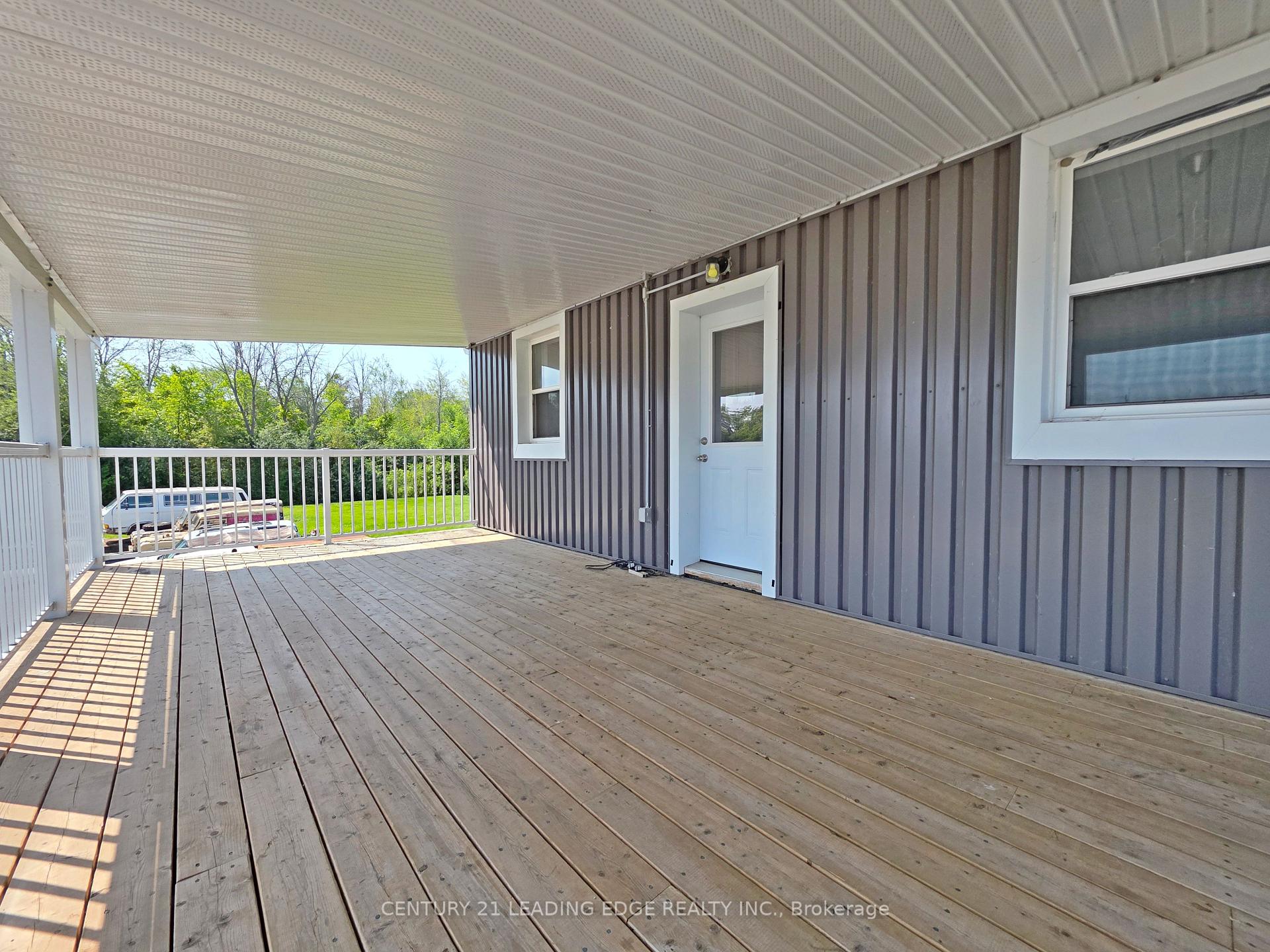 Photo 25 of 1035 Metro Road N, Georgina, Historic Lakeshore Communities — HOMEH