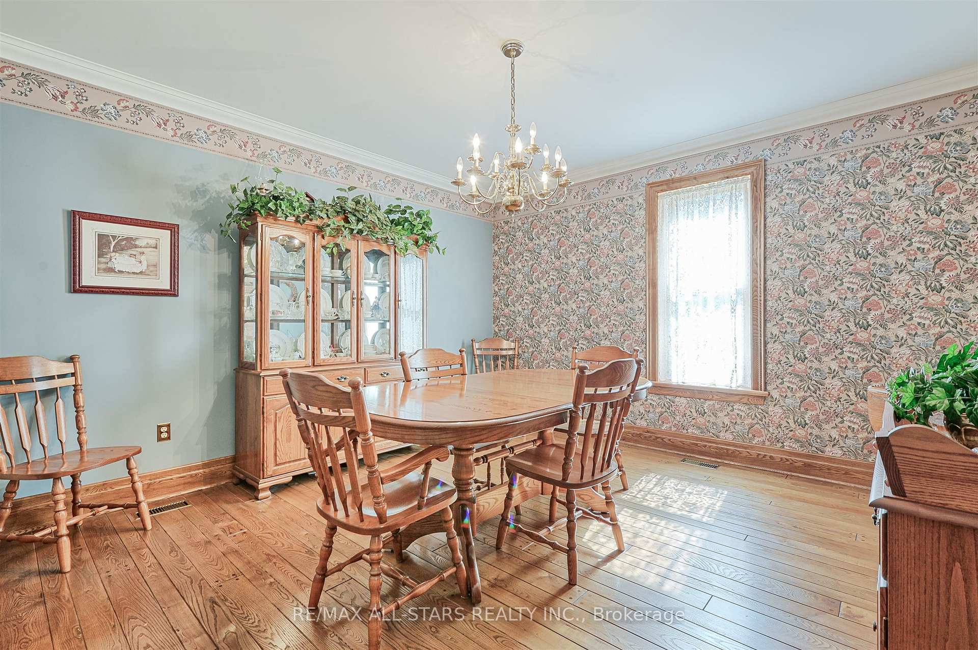 Photo 9 of 275 Webb Road, Uxbridge, Rural Uxbridge — HOMEH