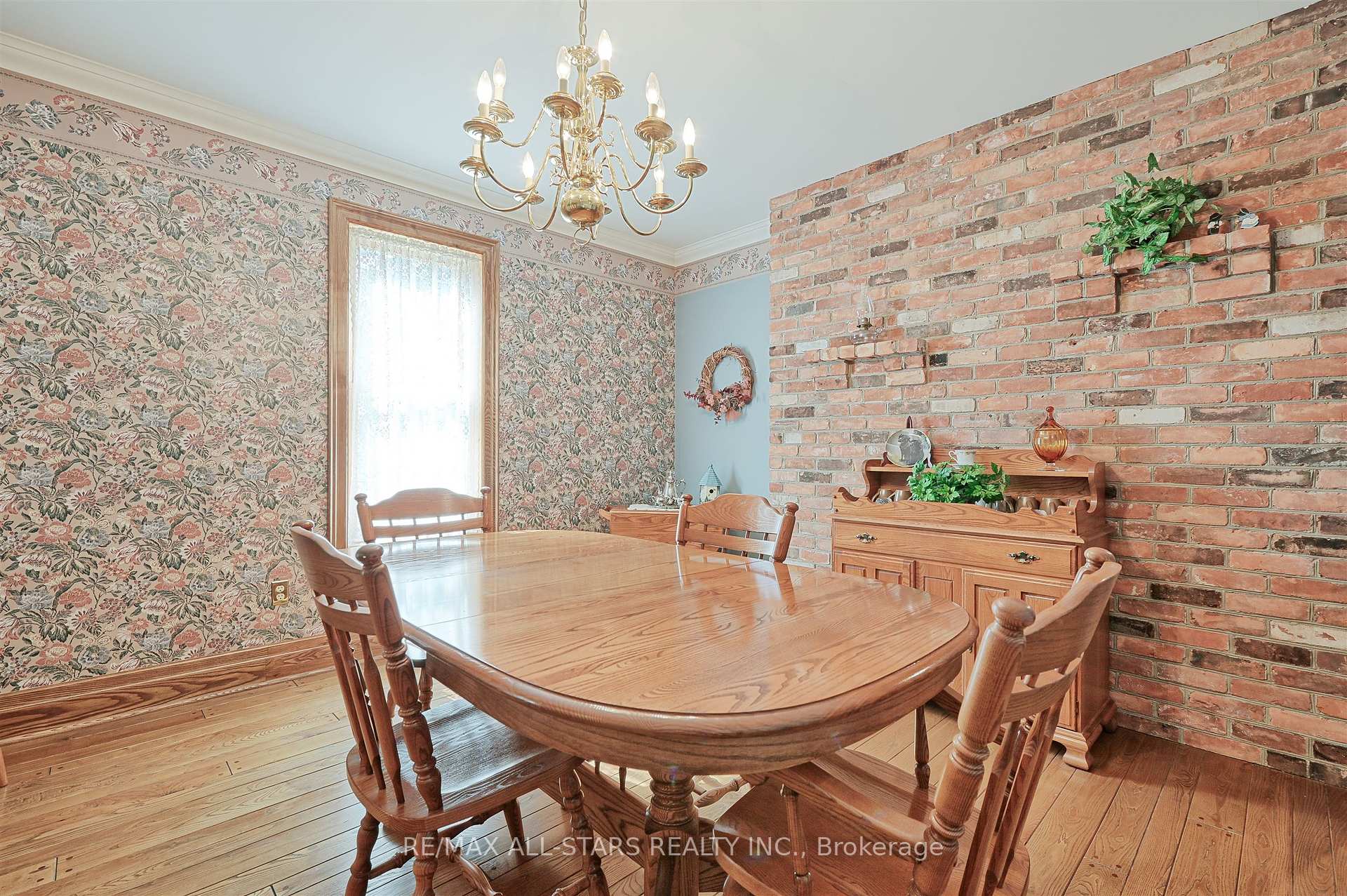 Photo 10 of 275 Webb Road, Uxbridge, Rural Uxbridge — HOMEH