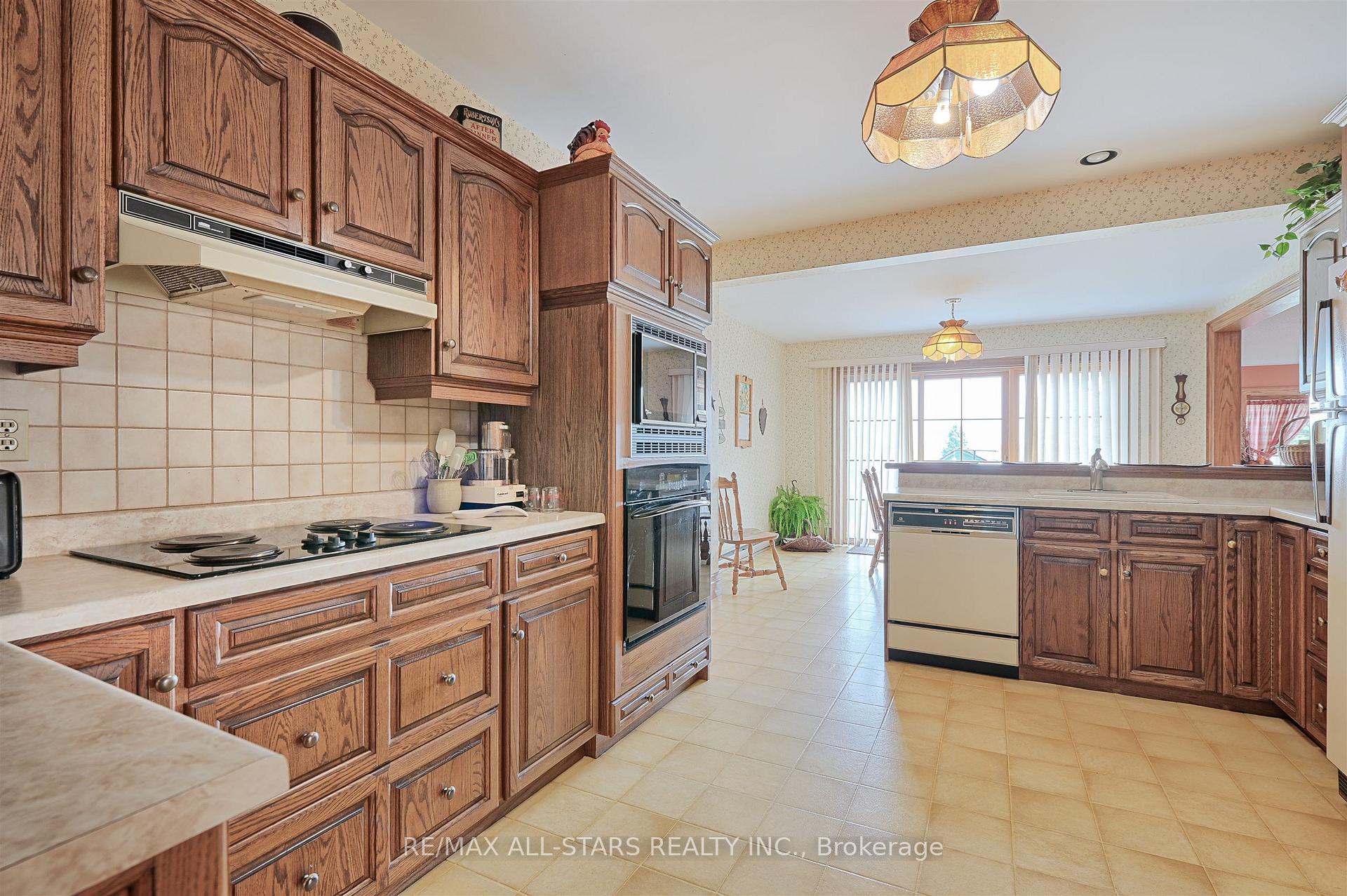 Photo 12 of 275 Webb Road, Uxbridge, Rural Uxbridge — HOMEH