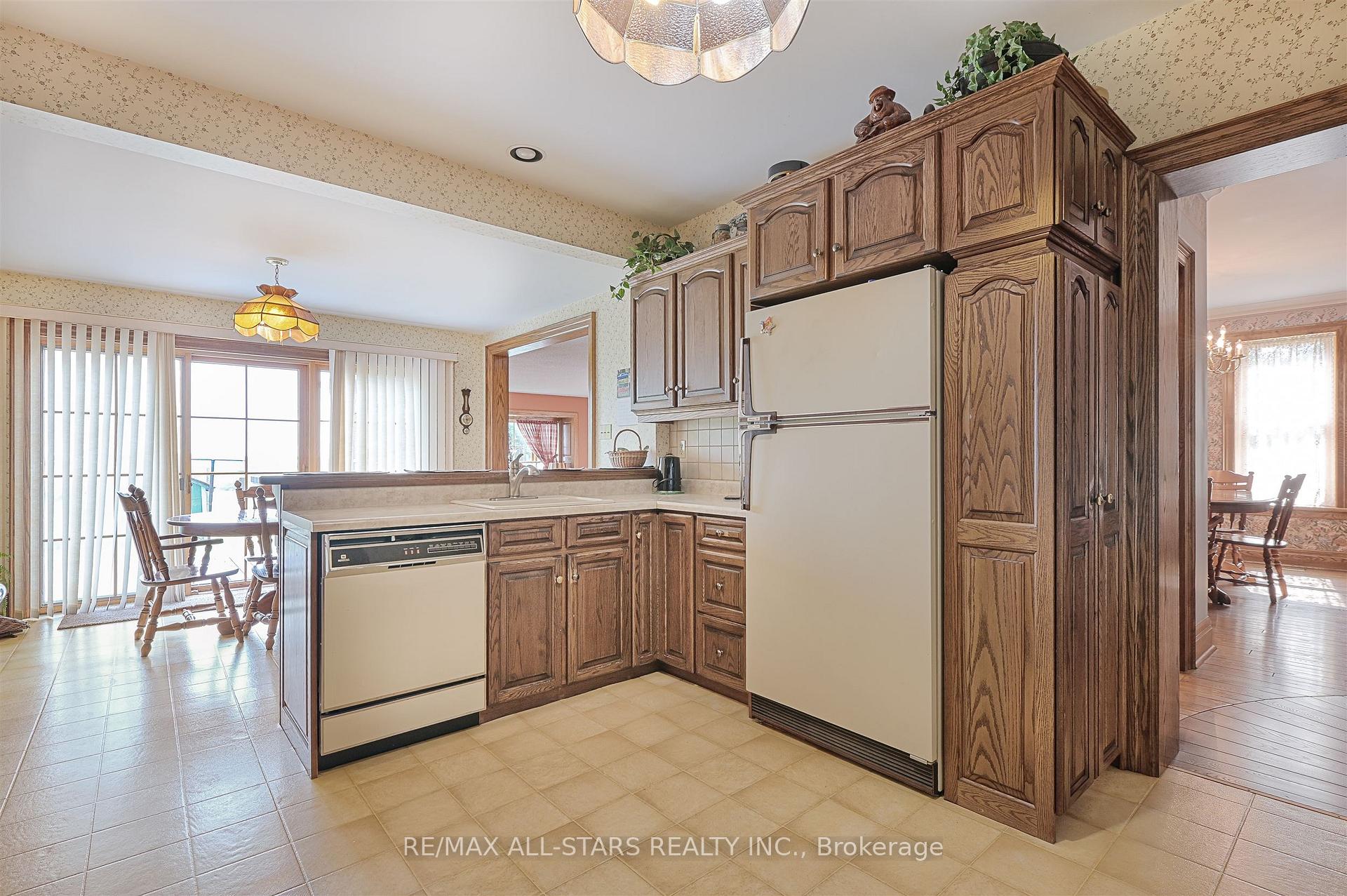 Photo 13 of 275 Webb Road, Uxbridge, Rural Uxbridge — HOMEH