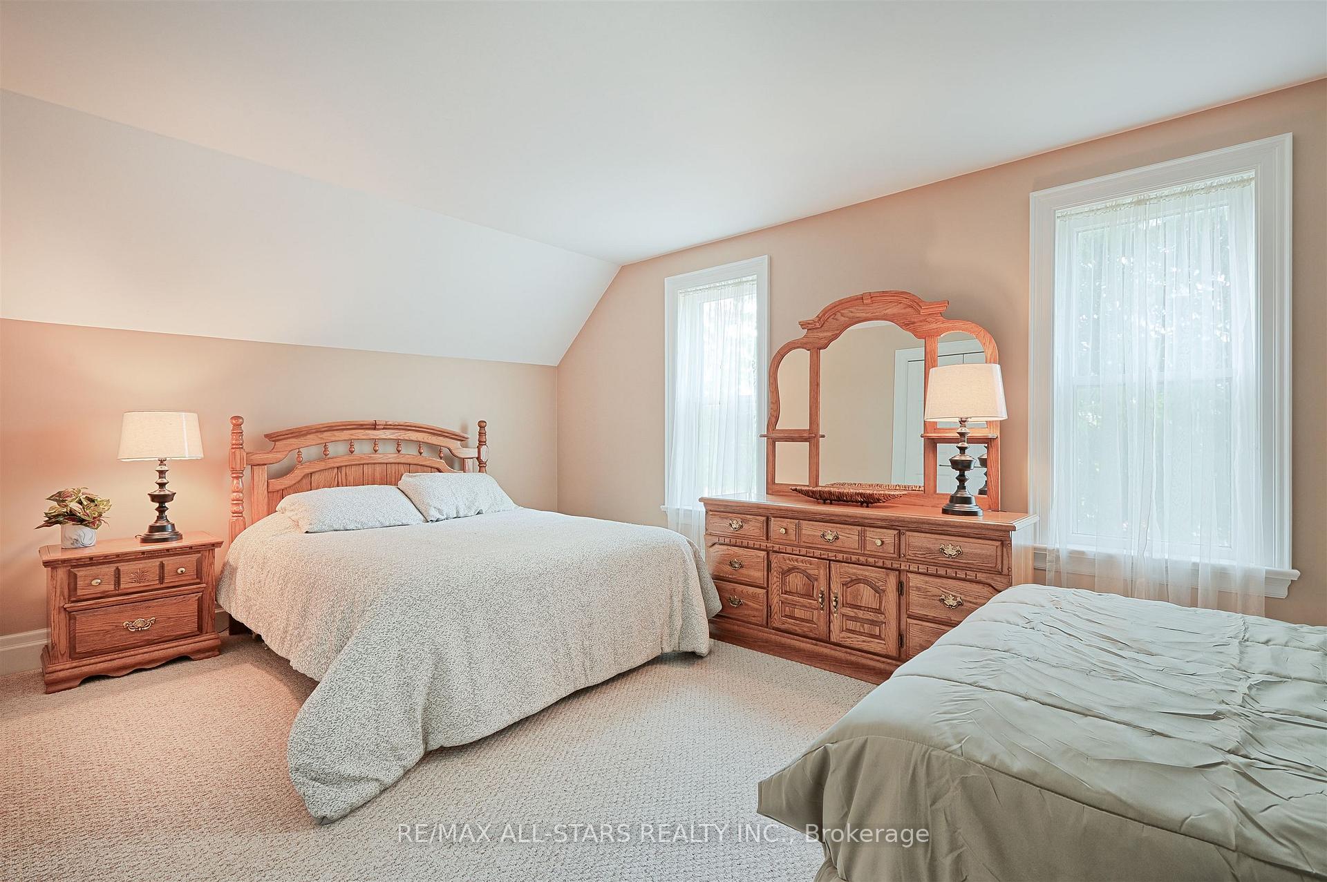 Photo 24 of 275 Webb Road, Uxbridge, Rural Uxbridge — HOMEH