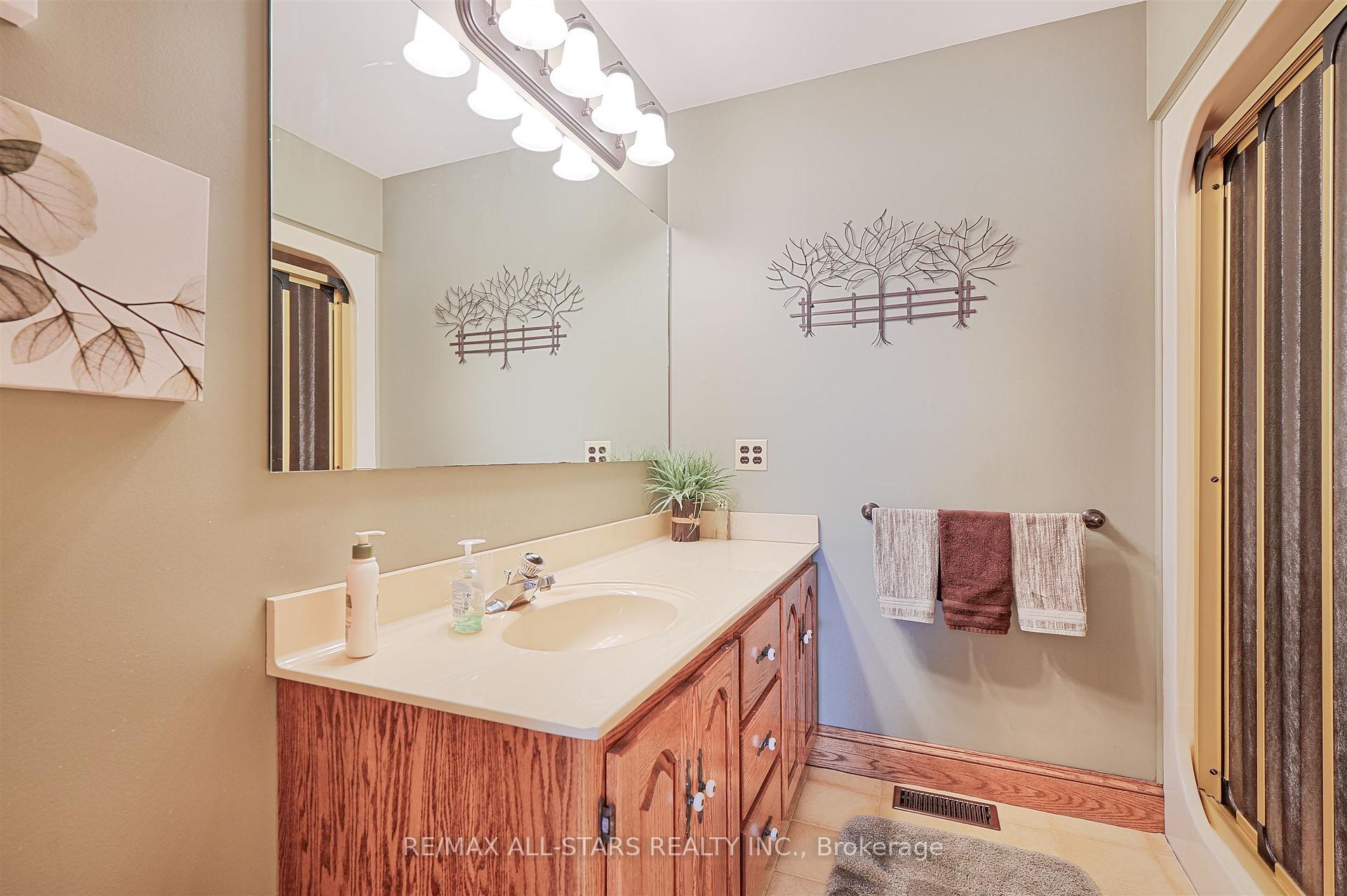 Photo 28 of 275 Webb Road, Uxbridge, Rural Uxbridge — HOMEH