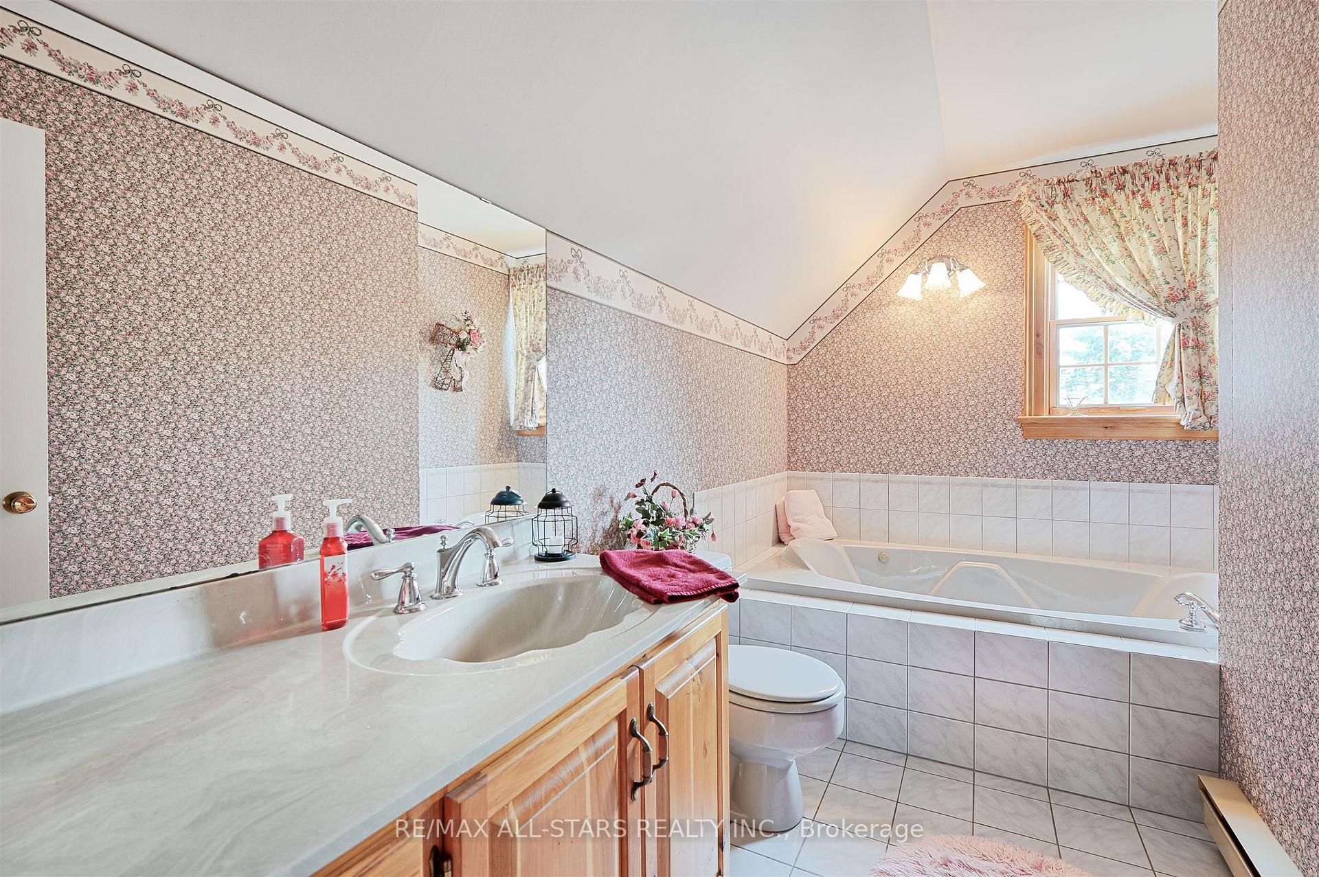 Photo 29 of 275 Webb Road, Uxbridge, Rural Uxbridge — HOMEH