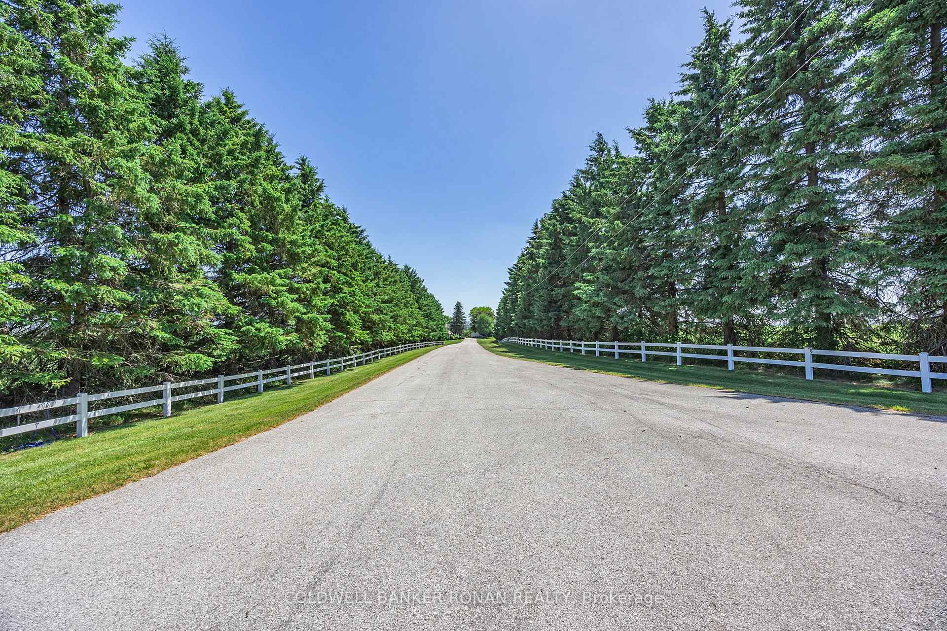 Photo 5 of 5977 13th Line, New Tecumseth, Rural New Tecumseth — HOMEH