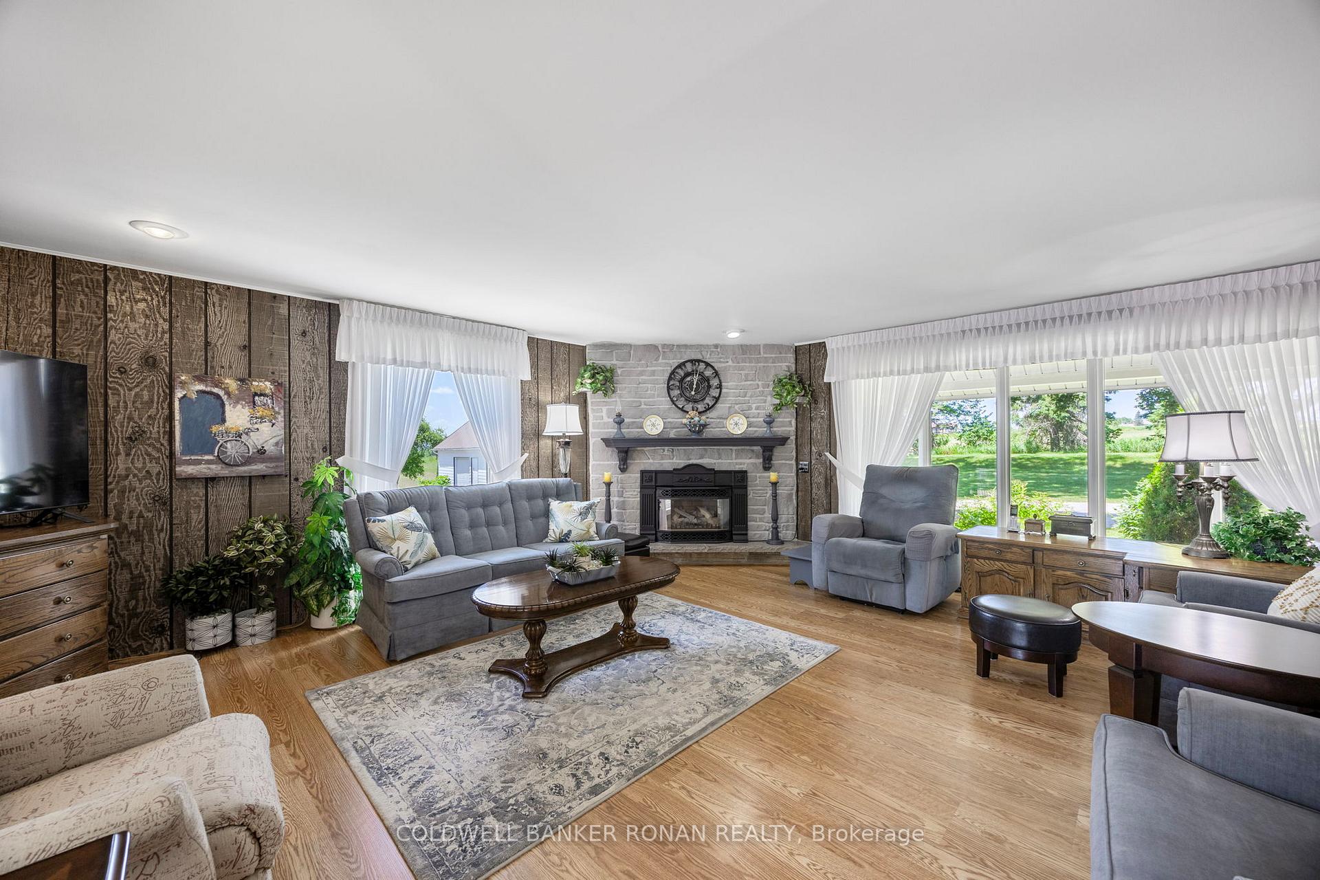 Photo 9 of 5977 13th Line, New Tecumseth, Rural New Tecumseth — HOMEH