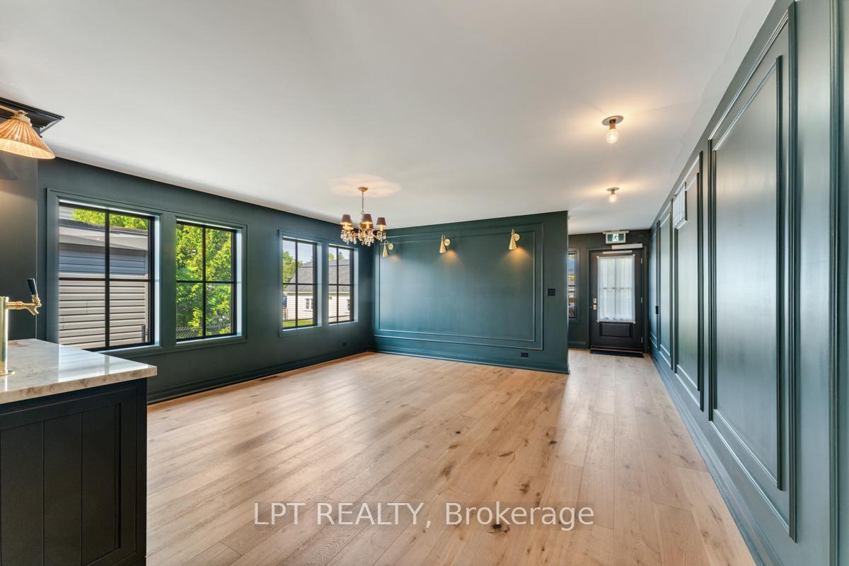 Photo 9 of 944 Lake Drive E, Georgina, Sutton & Jackson's Point — HOMEH